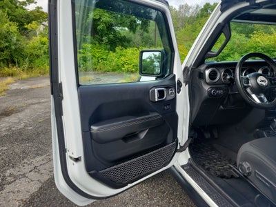 2018 Jeep Wrangler Unlimited Sahara 4x4