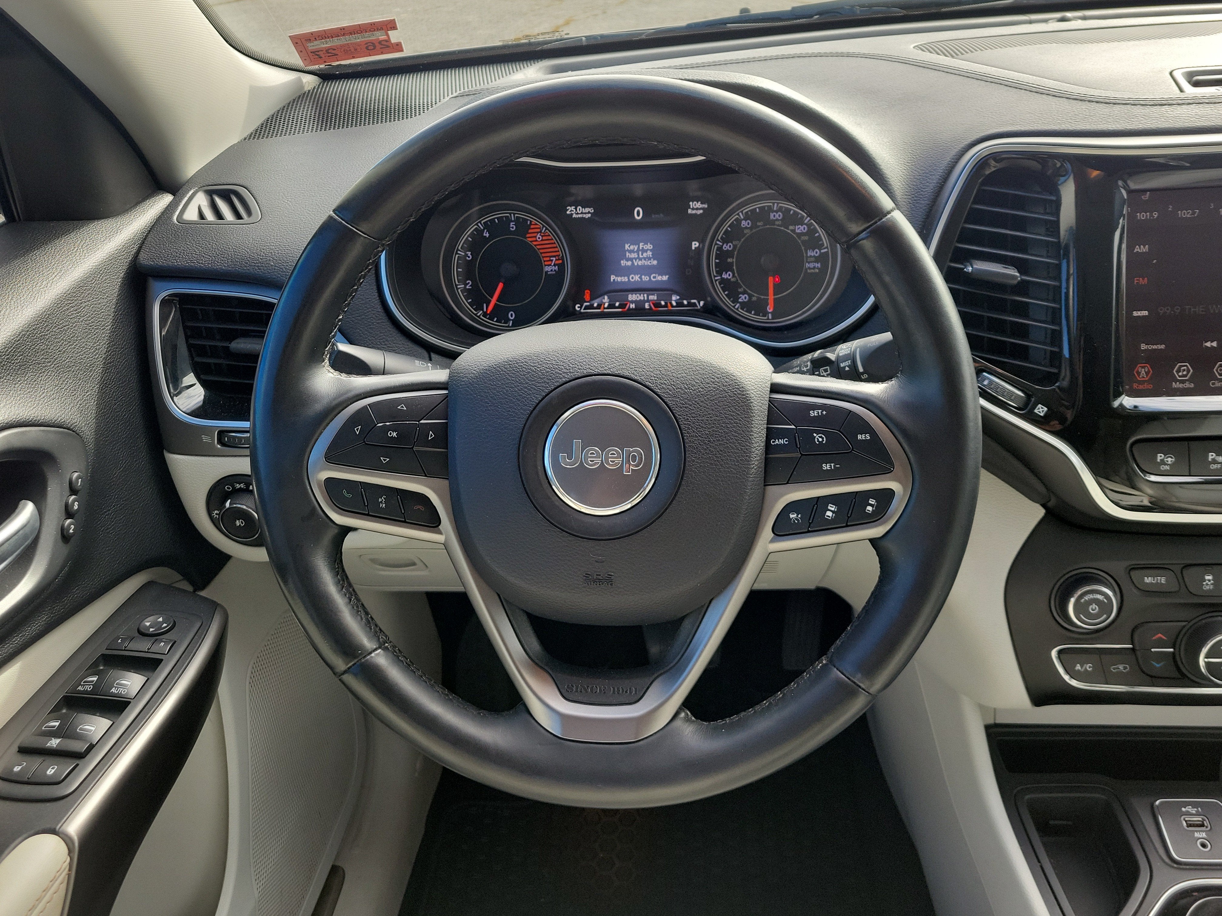 2019 Jeep Cherokee Limited FWD
