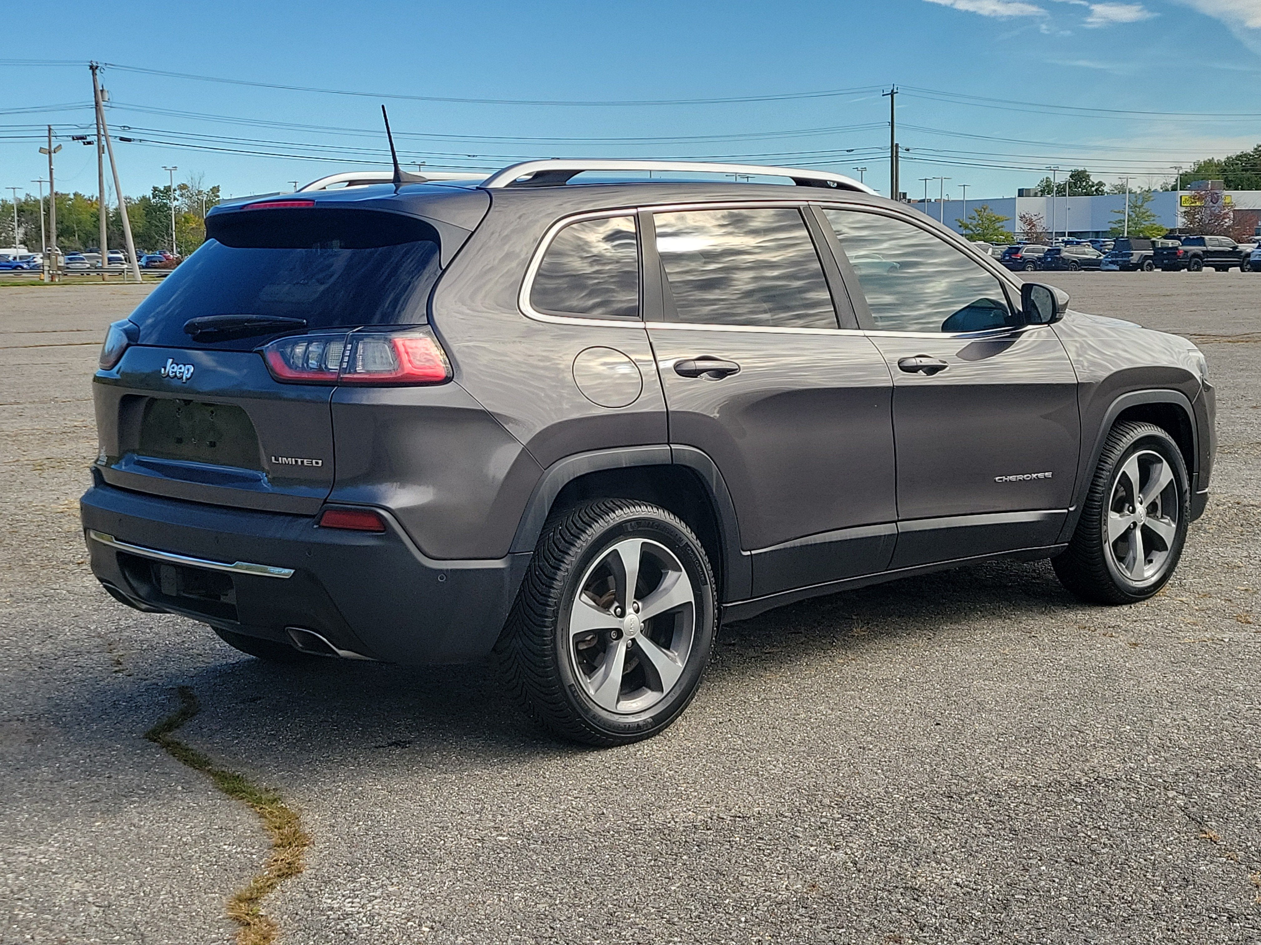 2019 Jeep Cherokee Limited FWD