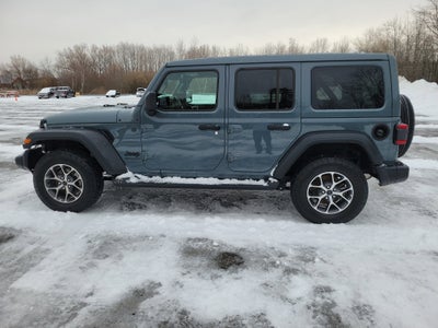 2025 Jeep Wrangler 4-Door Summit 4x4