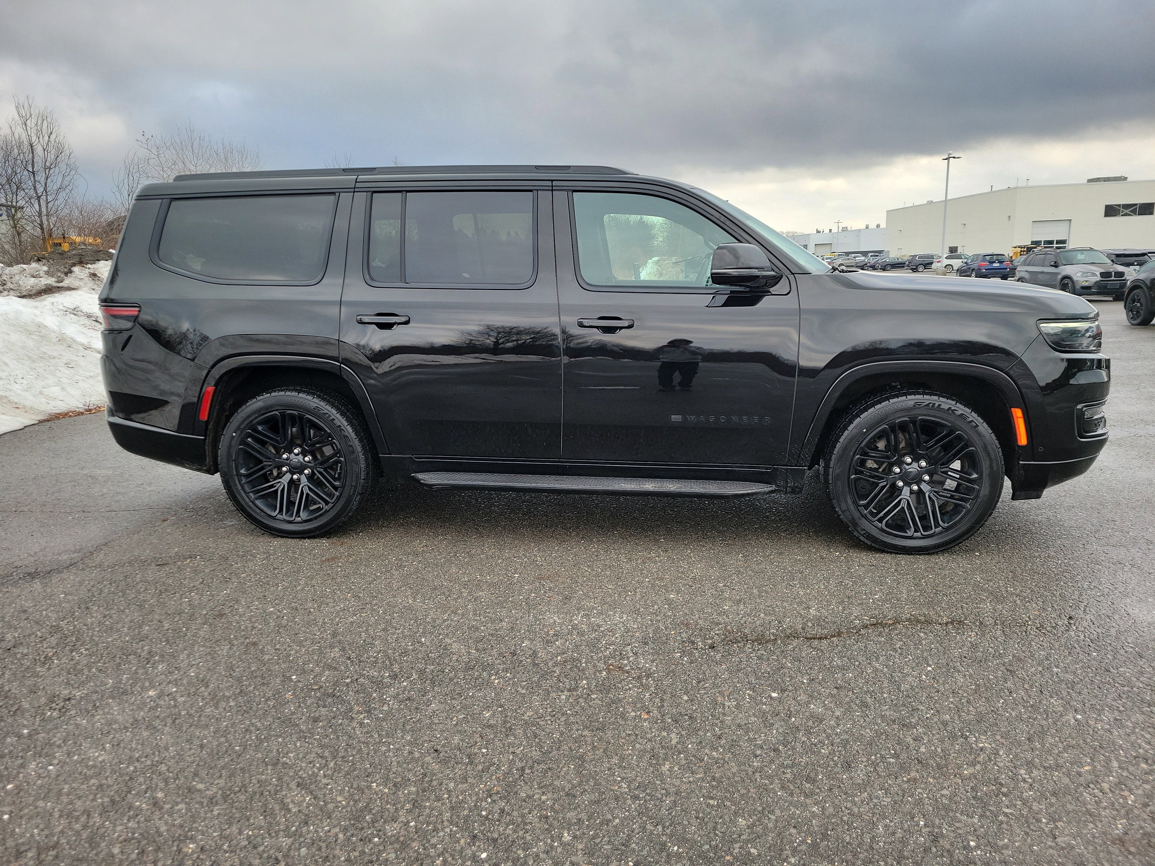 2023 Jeep Wagoneer Series II Carbide 4x4