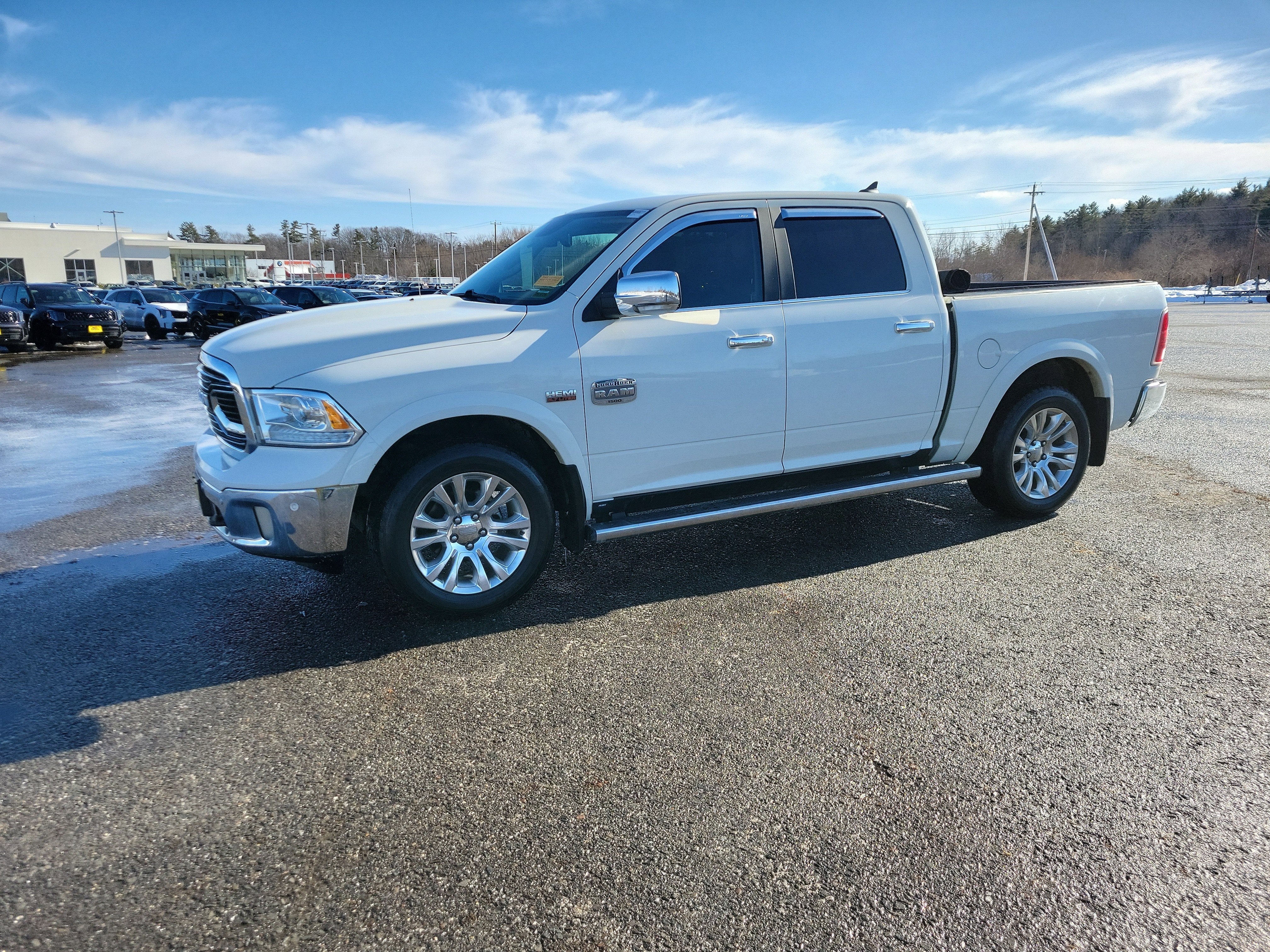 2017 RAM Ram 1500 Pickup Laramie Longhorn