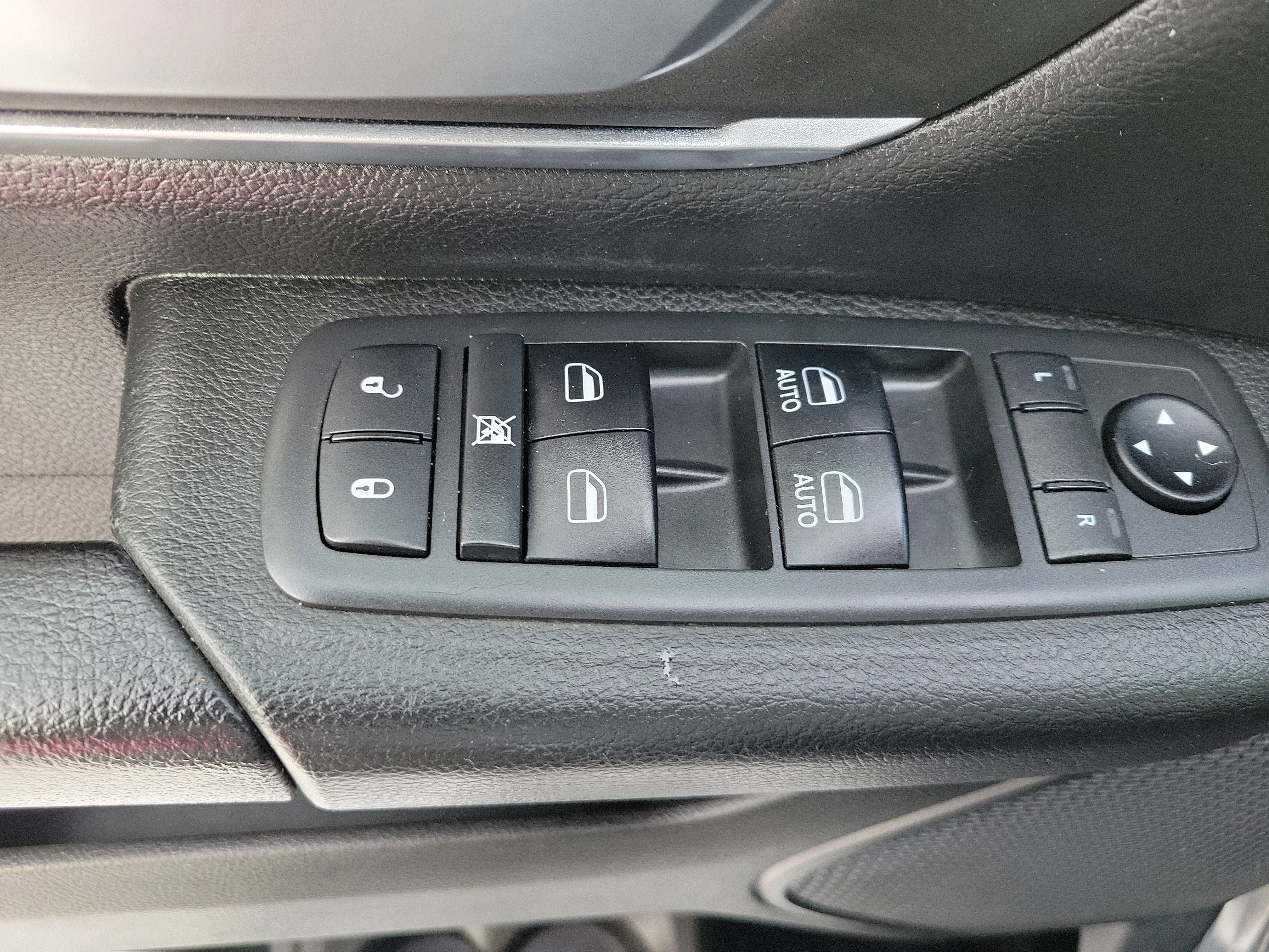 2019 RAM 1500 Big Horn/Lone Star Crew Cab 4x4 5'7" Box