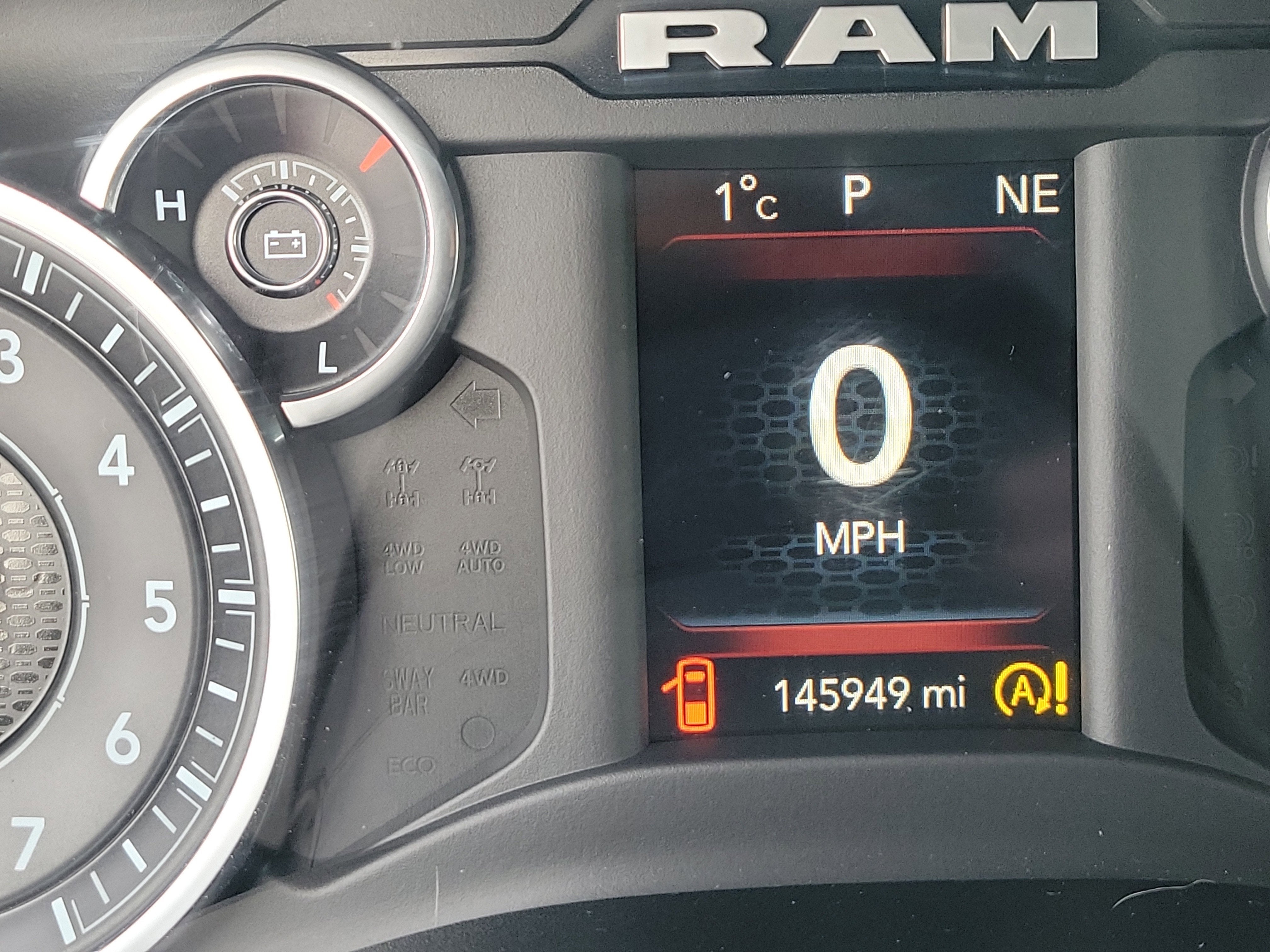 2019 RAM 1500 Big Horn/Lone Star Crew Cab 4x4 5'7" Box