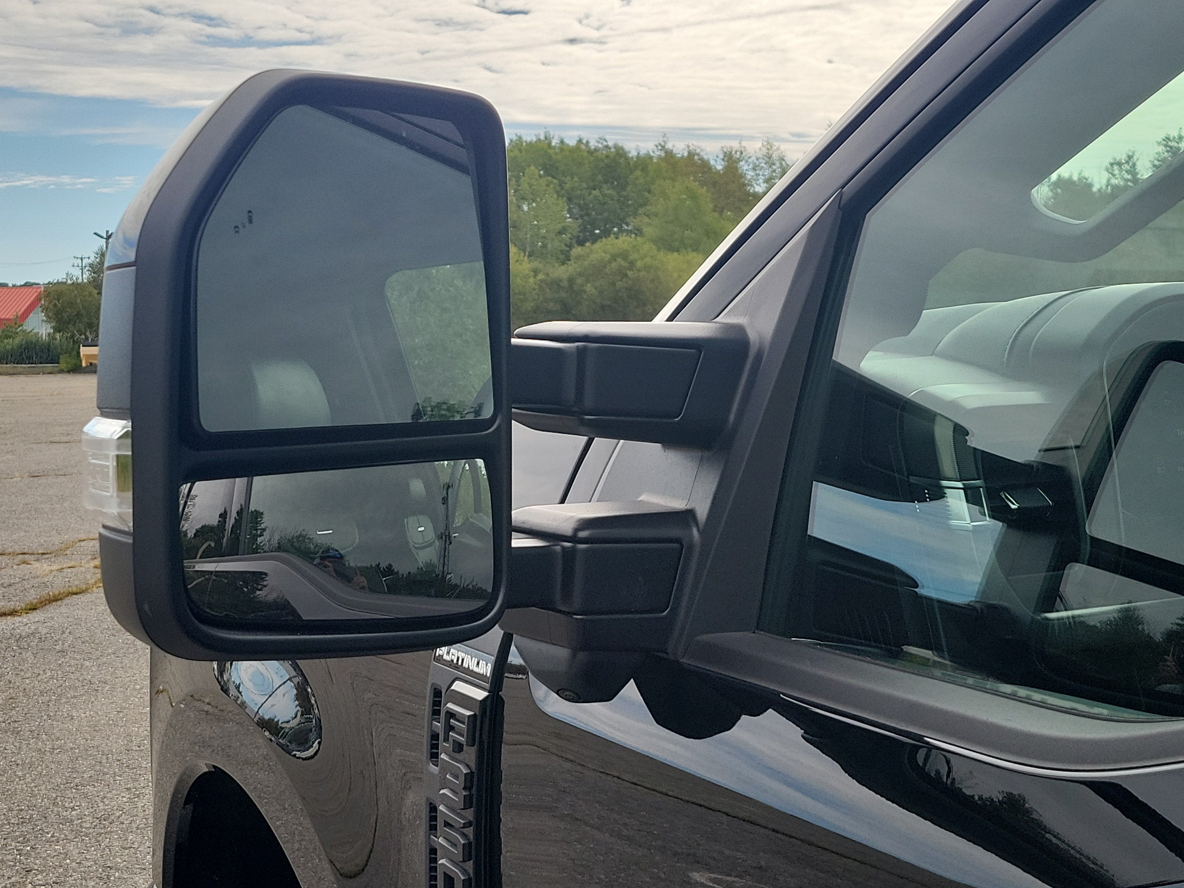 2025 Ford F-350 Platinum