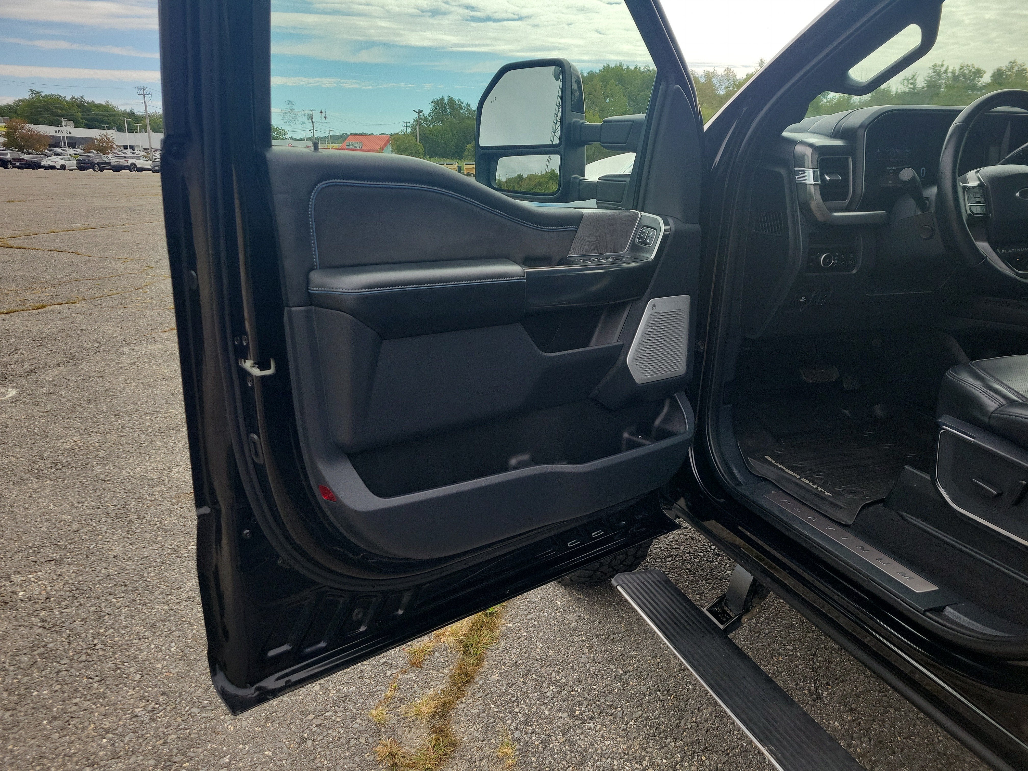 2025 Ford F-350 Platinum