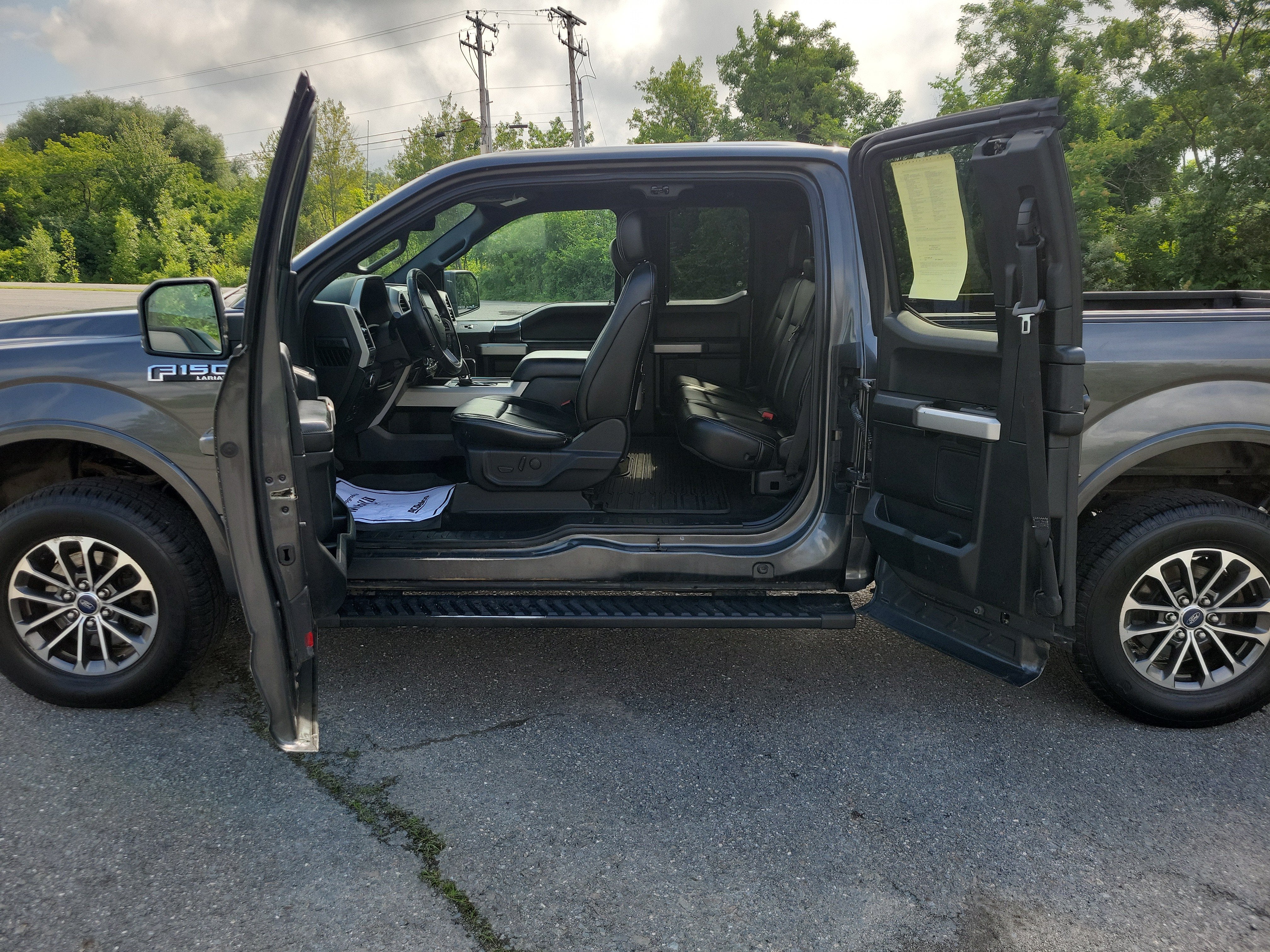 2019 Ford F-150 LARIAT