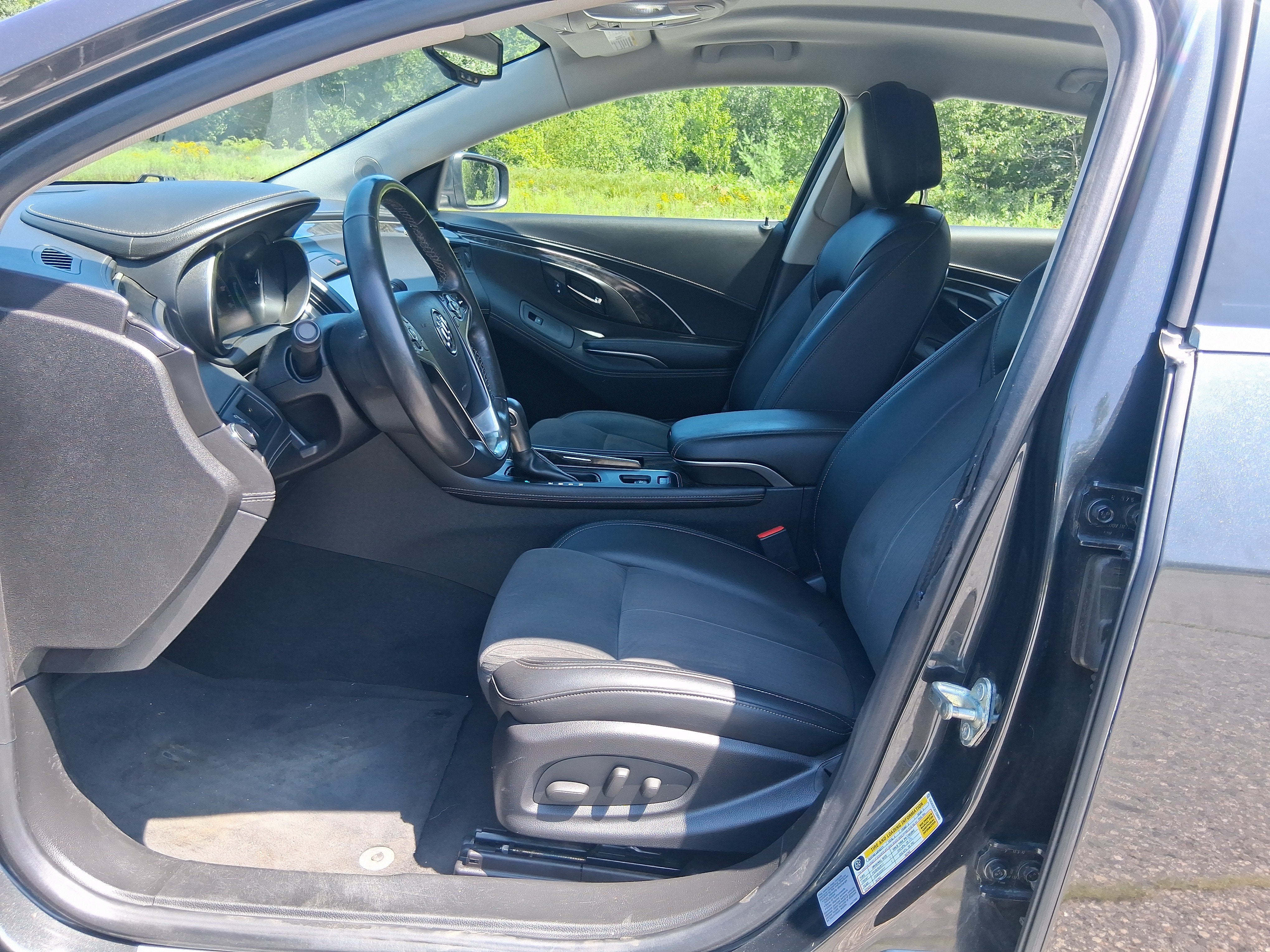 2014 Buick LaCrosse Base