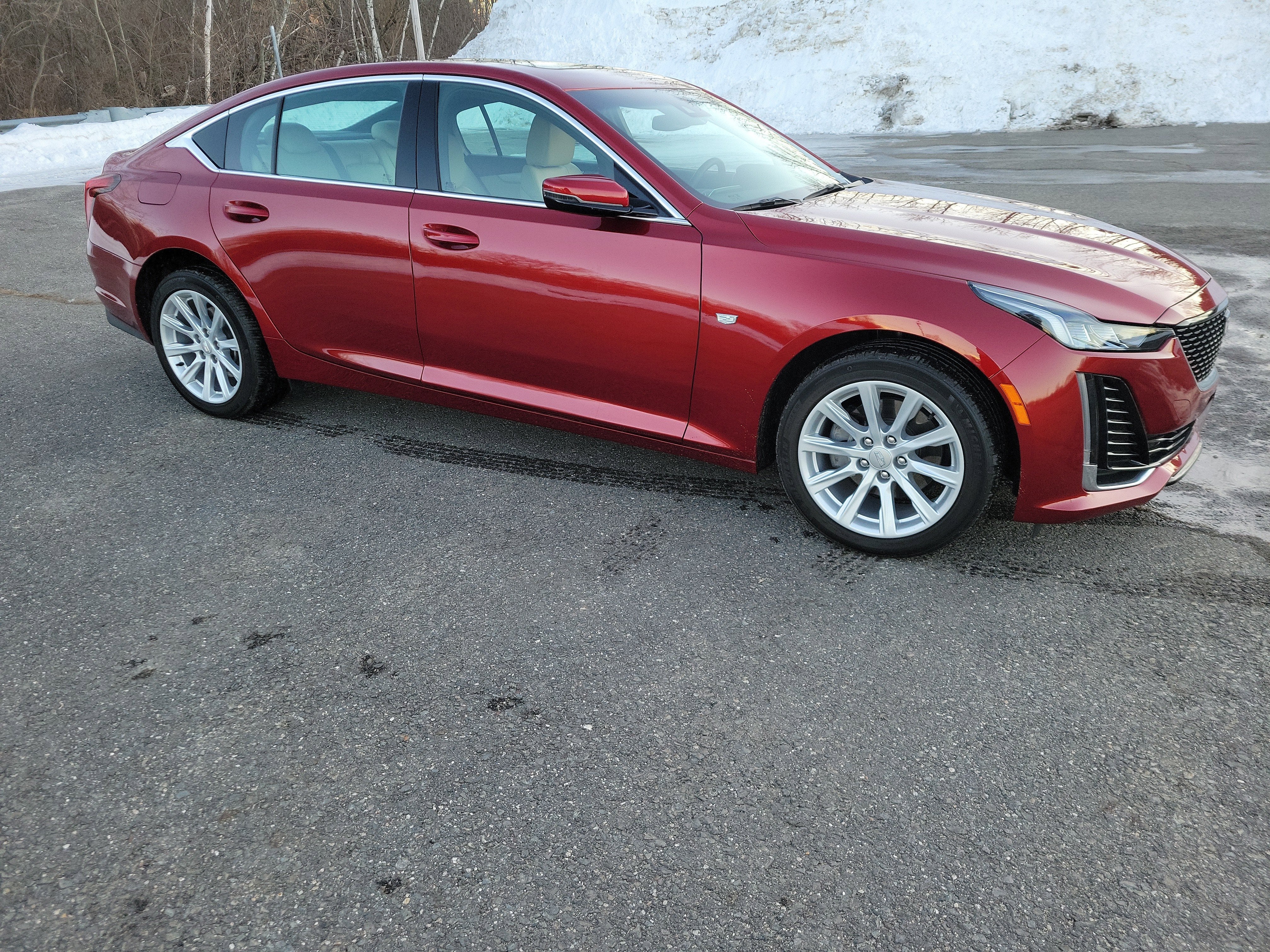 2023 Cadillac CT5 Luxury