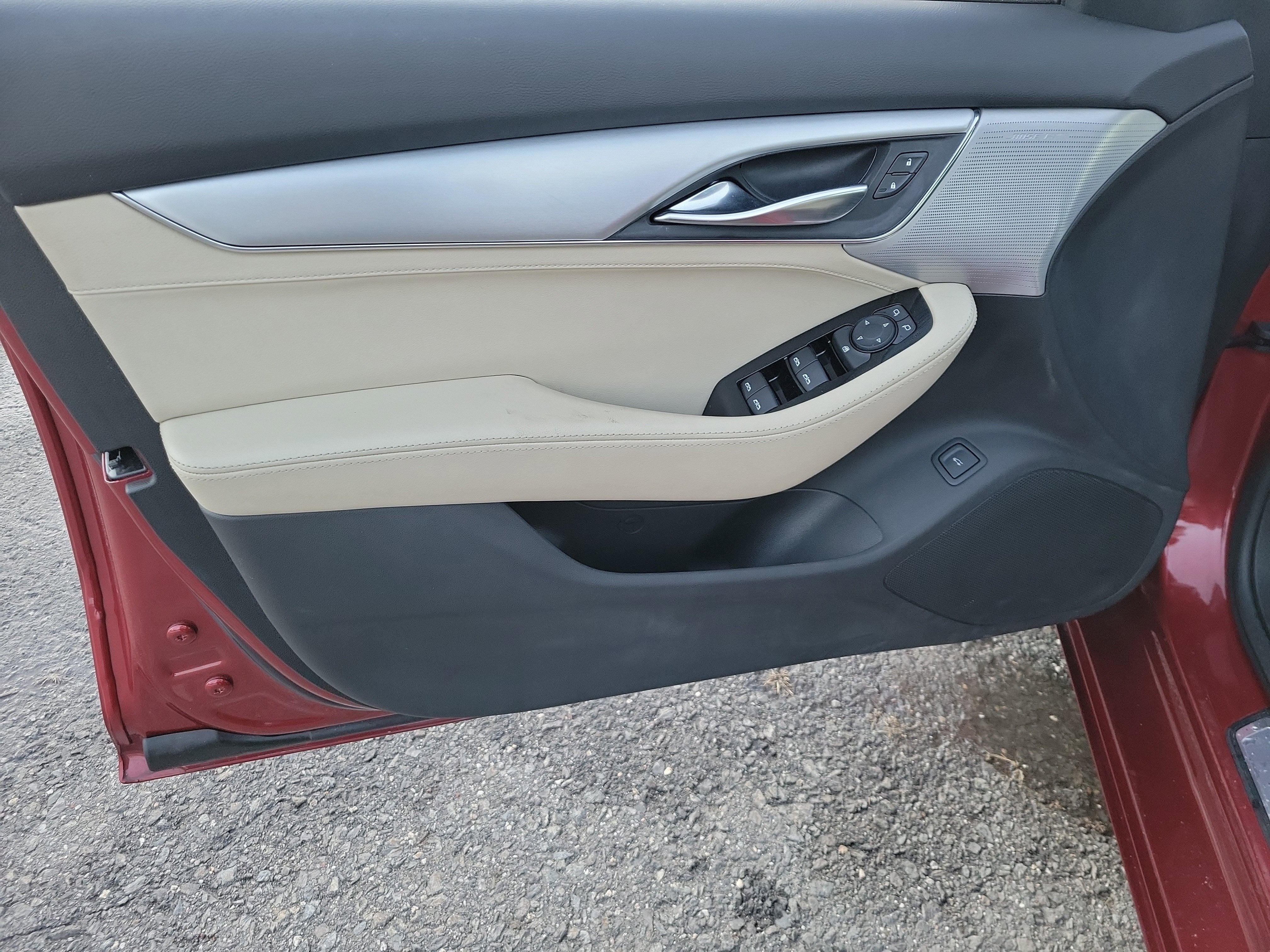 2023 Cadillac CT5 Luxury