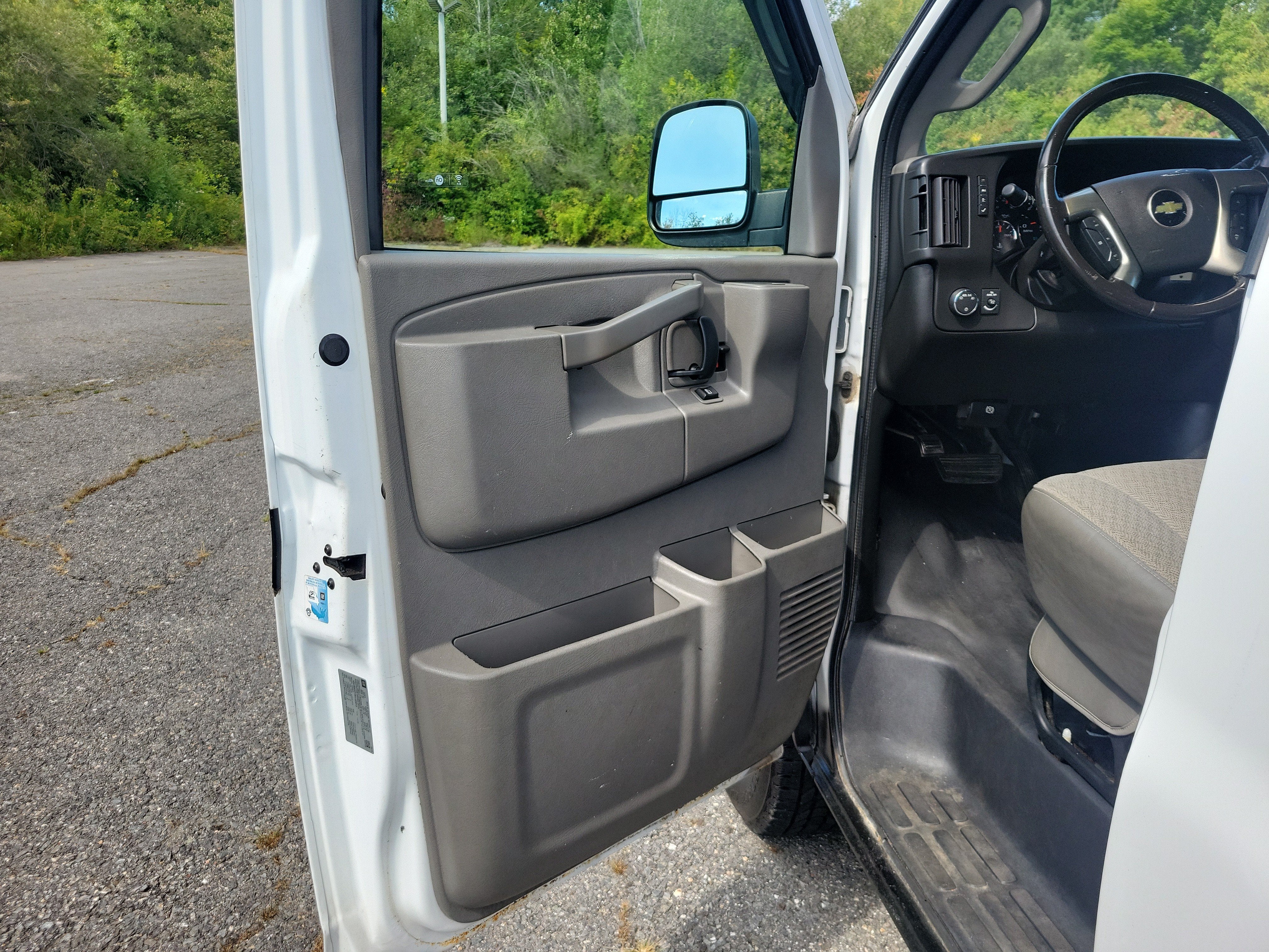 2017 Chevrolet Express Cargo 3500 Work Van