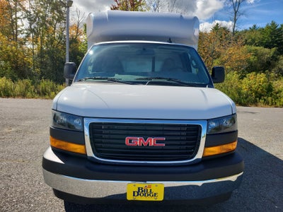 2025 GMC Savana Cutaway 3500 1WT