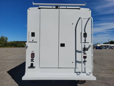 2025 GMC Savana Cutaway 3500 1WT