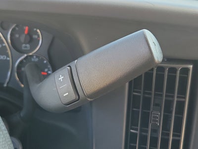 2025 GMC Savana Cutaway 3500 1WT