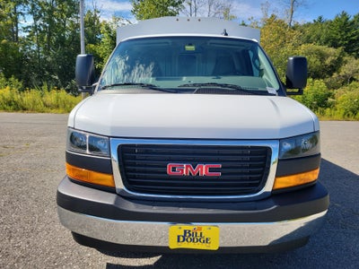 2025 GMC Savana Cutaway 3500 1WT