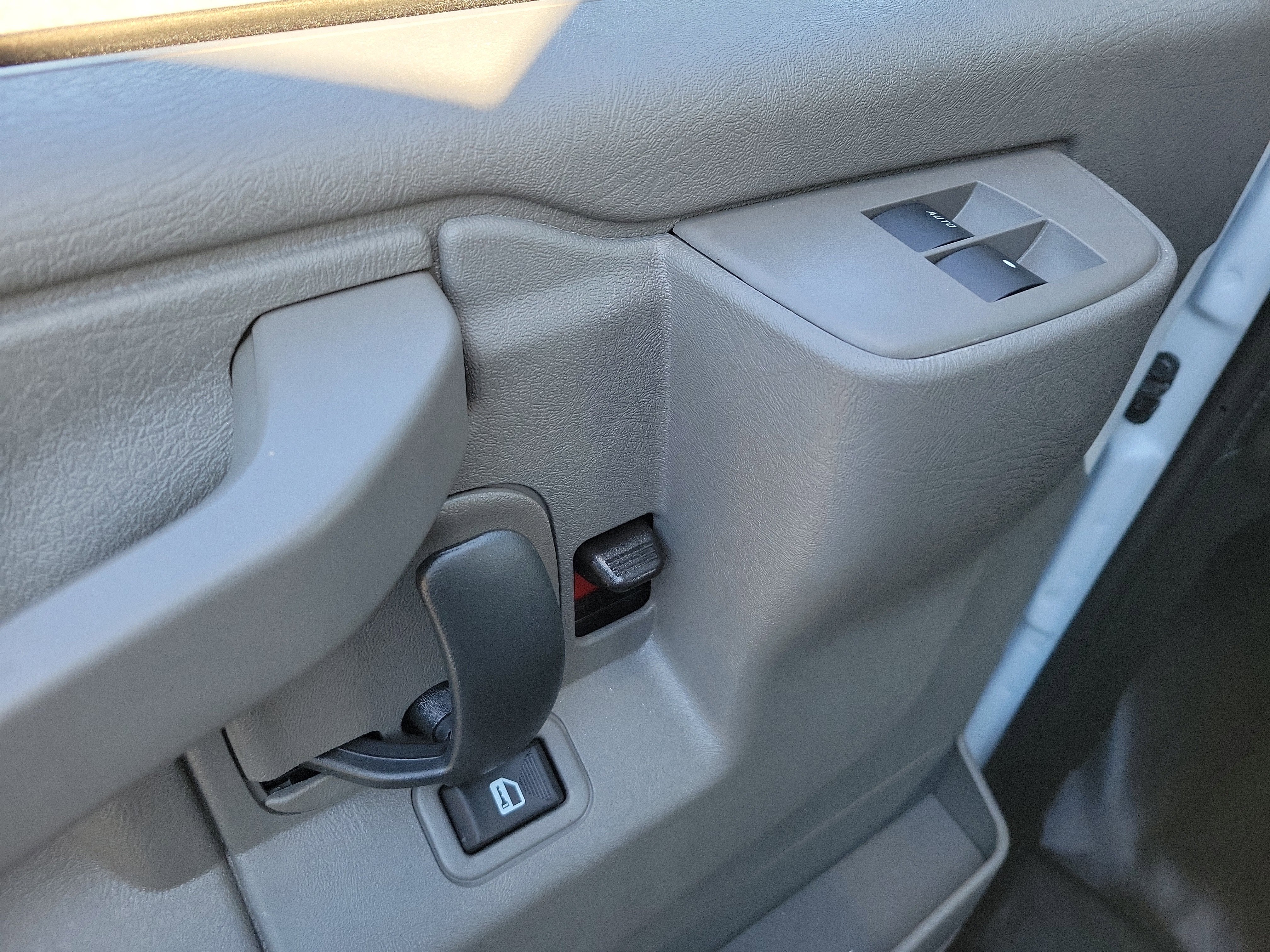 2025 GMC Savana Cutaway 3500 1WT