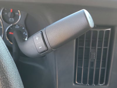 2025 GMC Savana Cutaway 3500 1WT