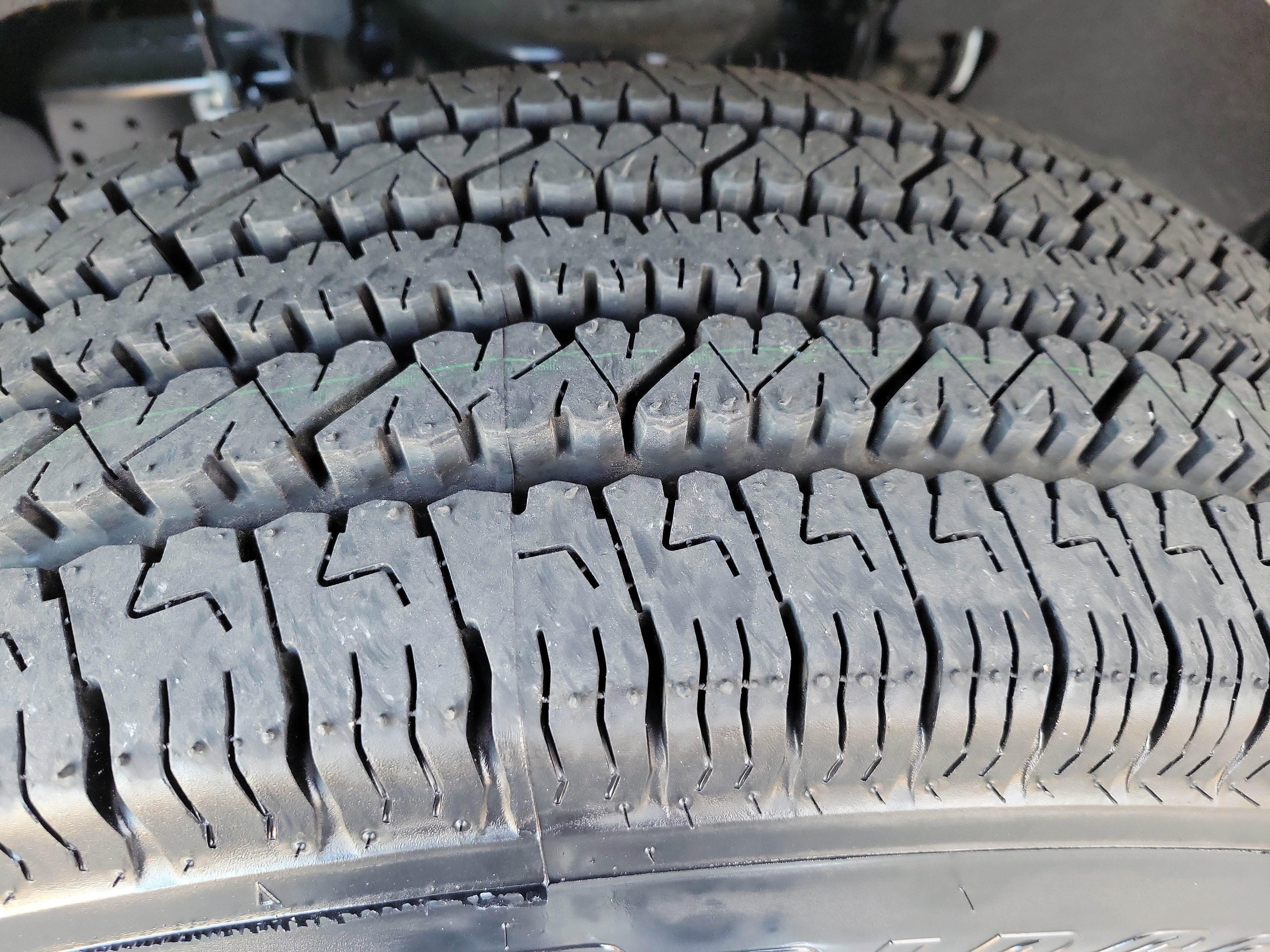 2025 GMC Savana Cutaway 3500 1WT