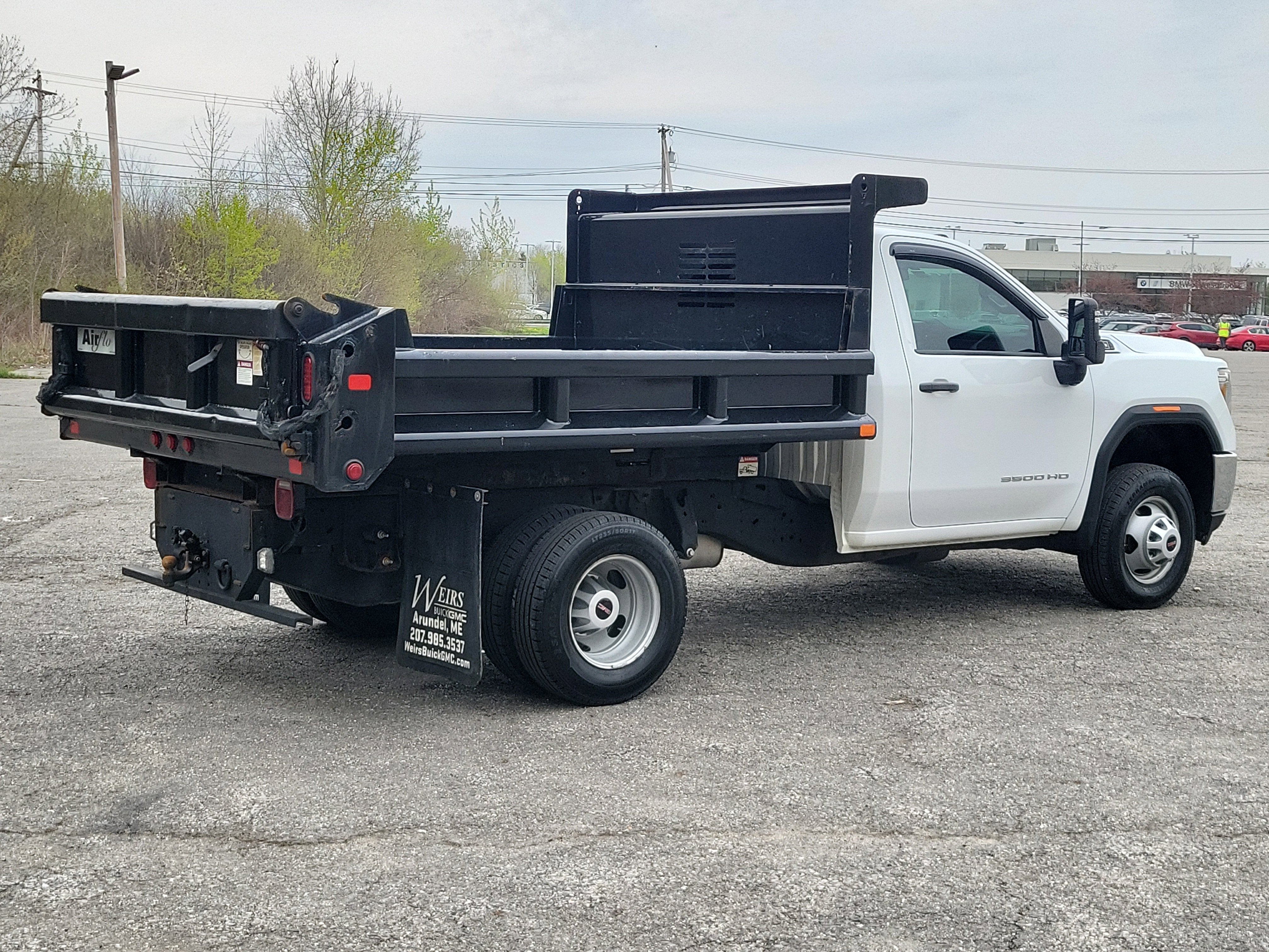 2023 GMC Sierra 3500 HD Chassis Cab Pro