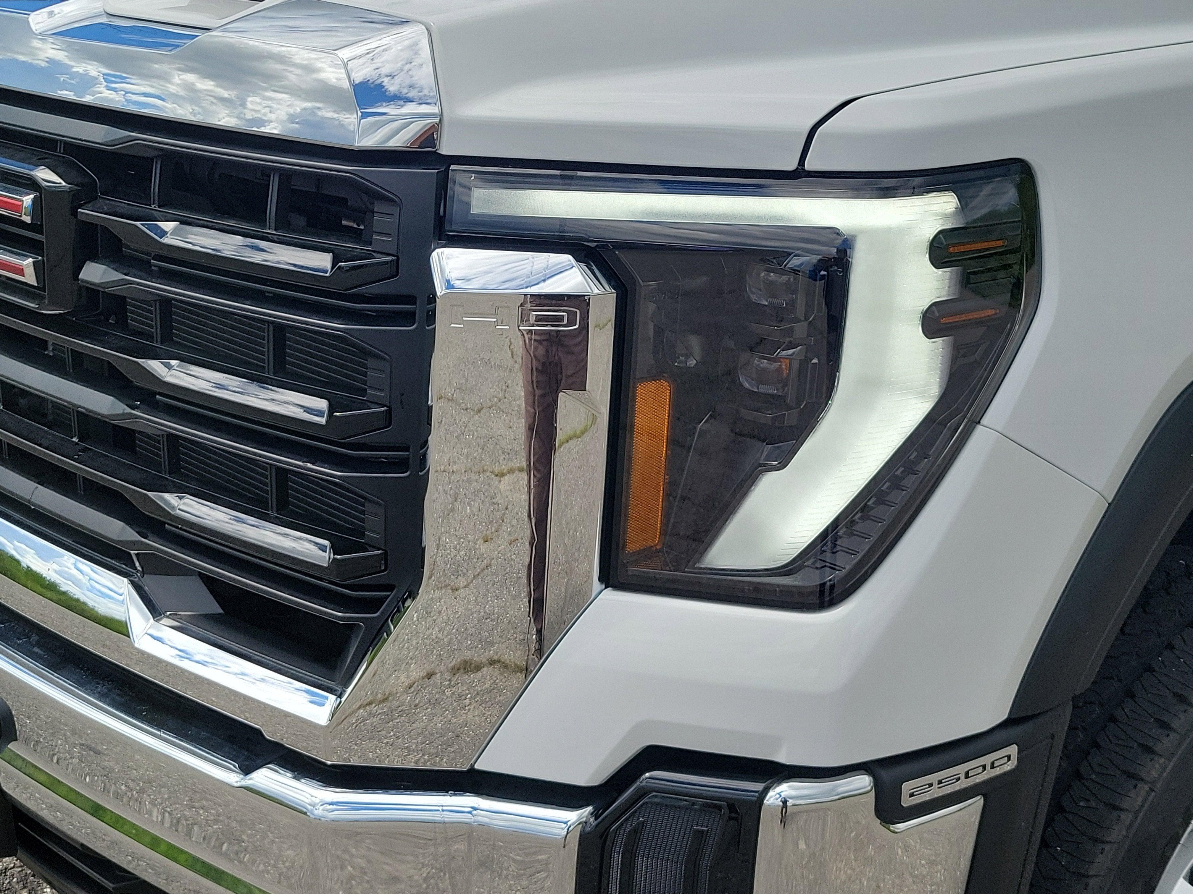 2026 GMC Sierra 2500 HD Pro