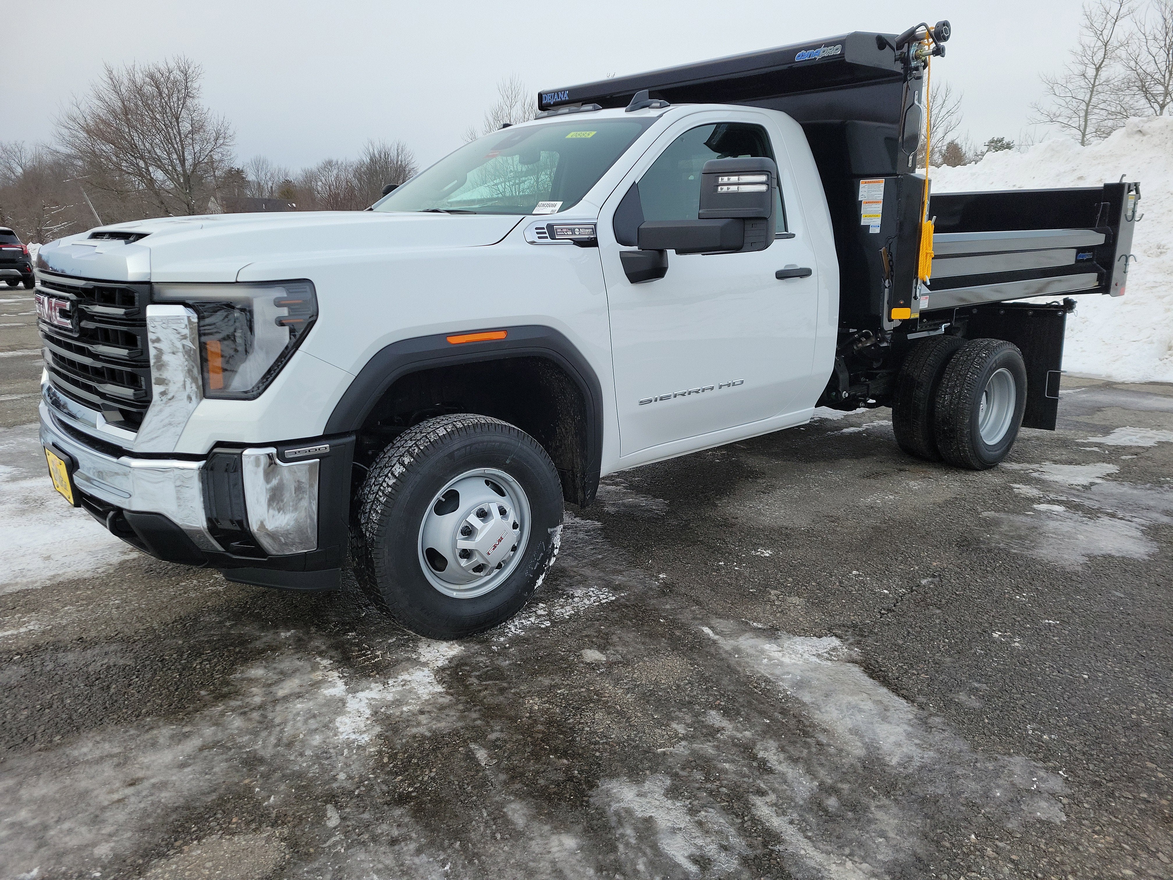 2026 GMC Sierra 3500 HD Chassis Cab Pro