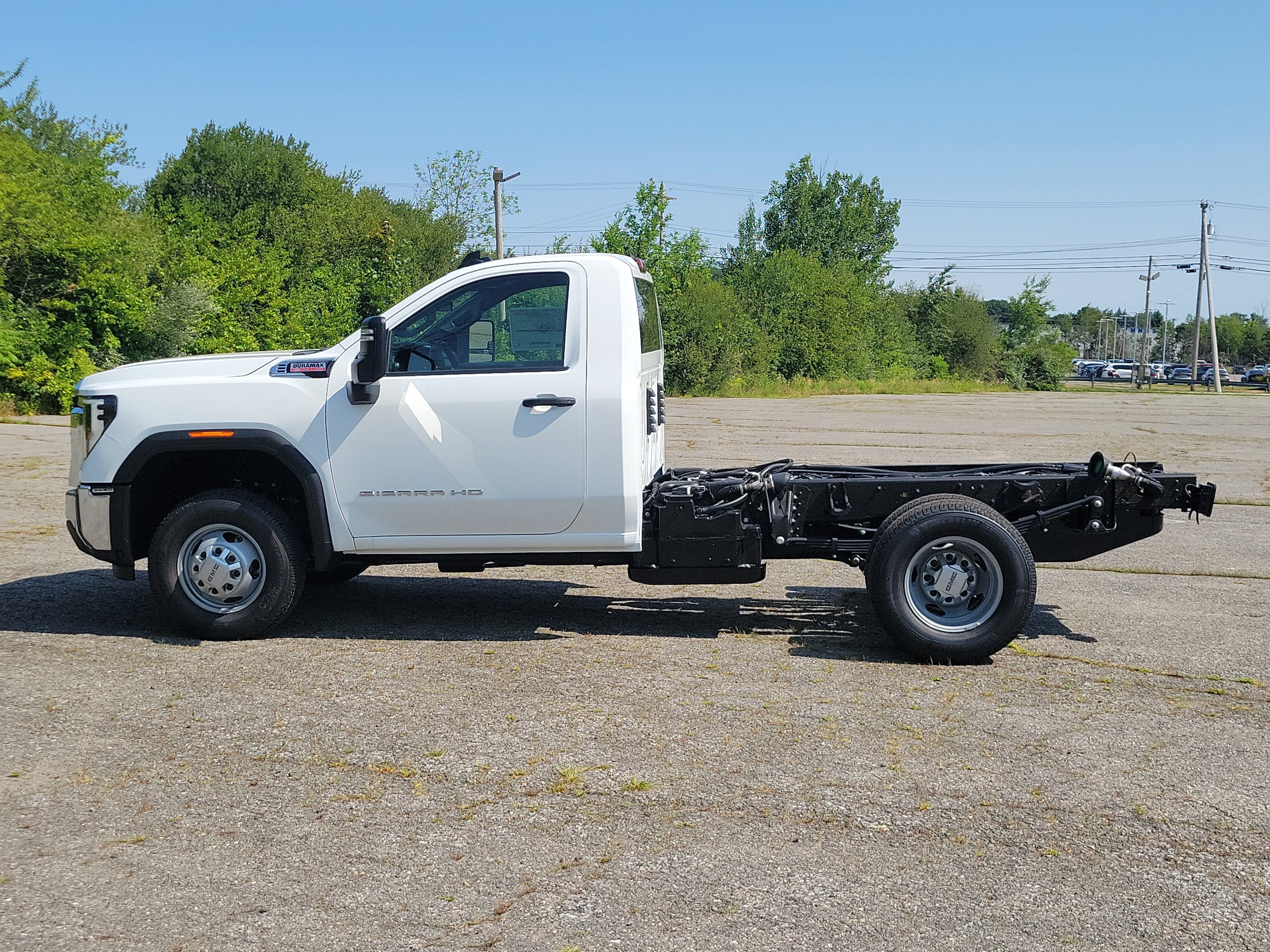 2026 GMC Sierra 3500 HD Chassis Cab Pro