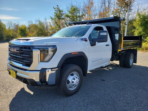 2025 GMC Sierra 3500 HD Chassis Cab Pro