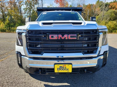 2025 GMC Sierra 3500 HD Chassis Cab Pro