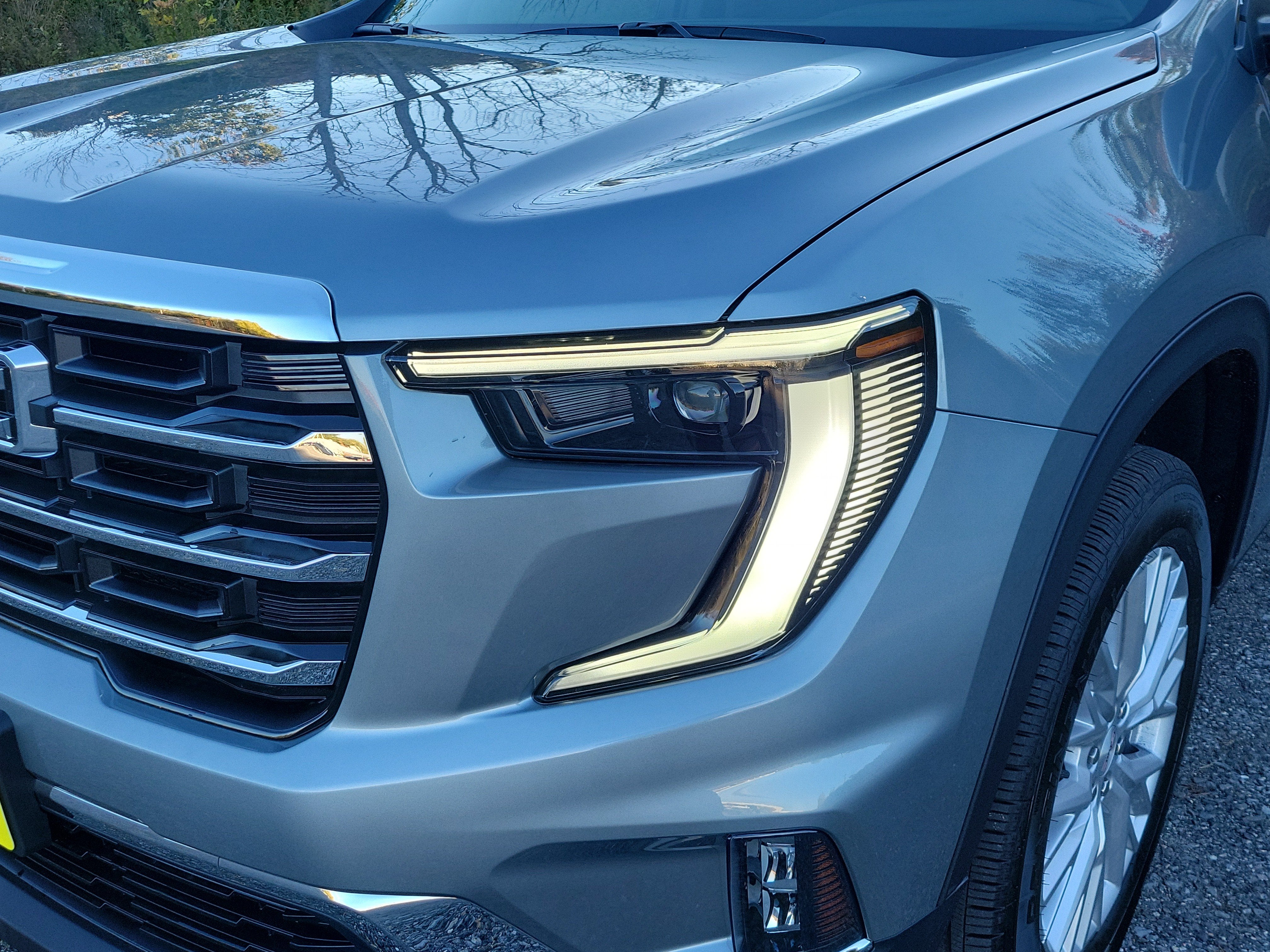 2027 GMC Acadia Elevation