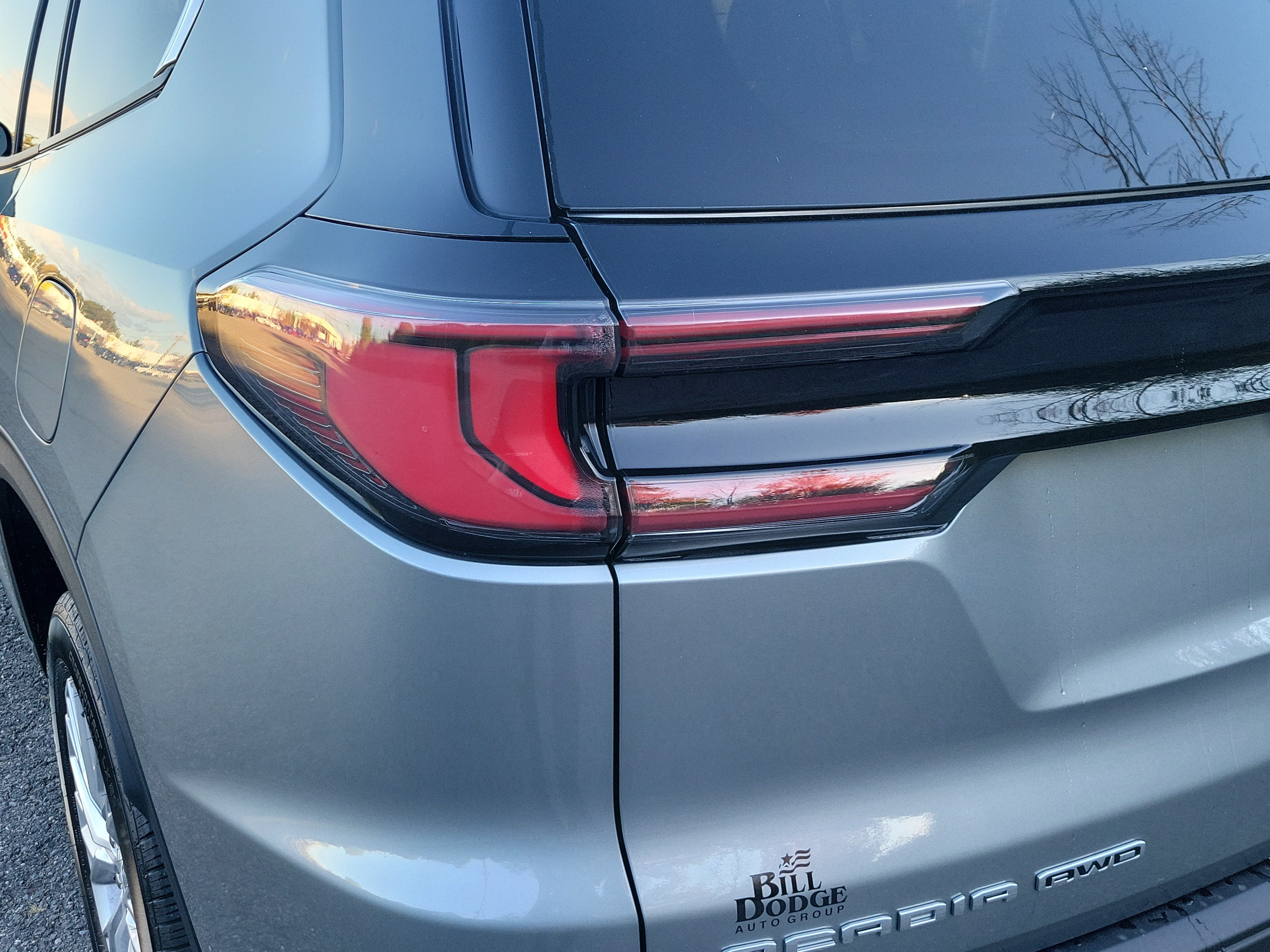 2027 GMC Acadia Elevation