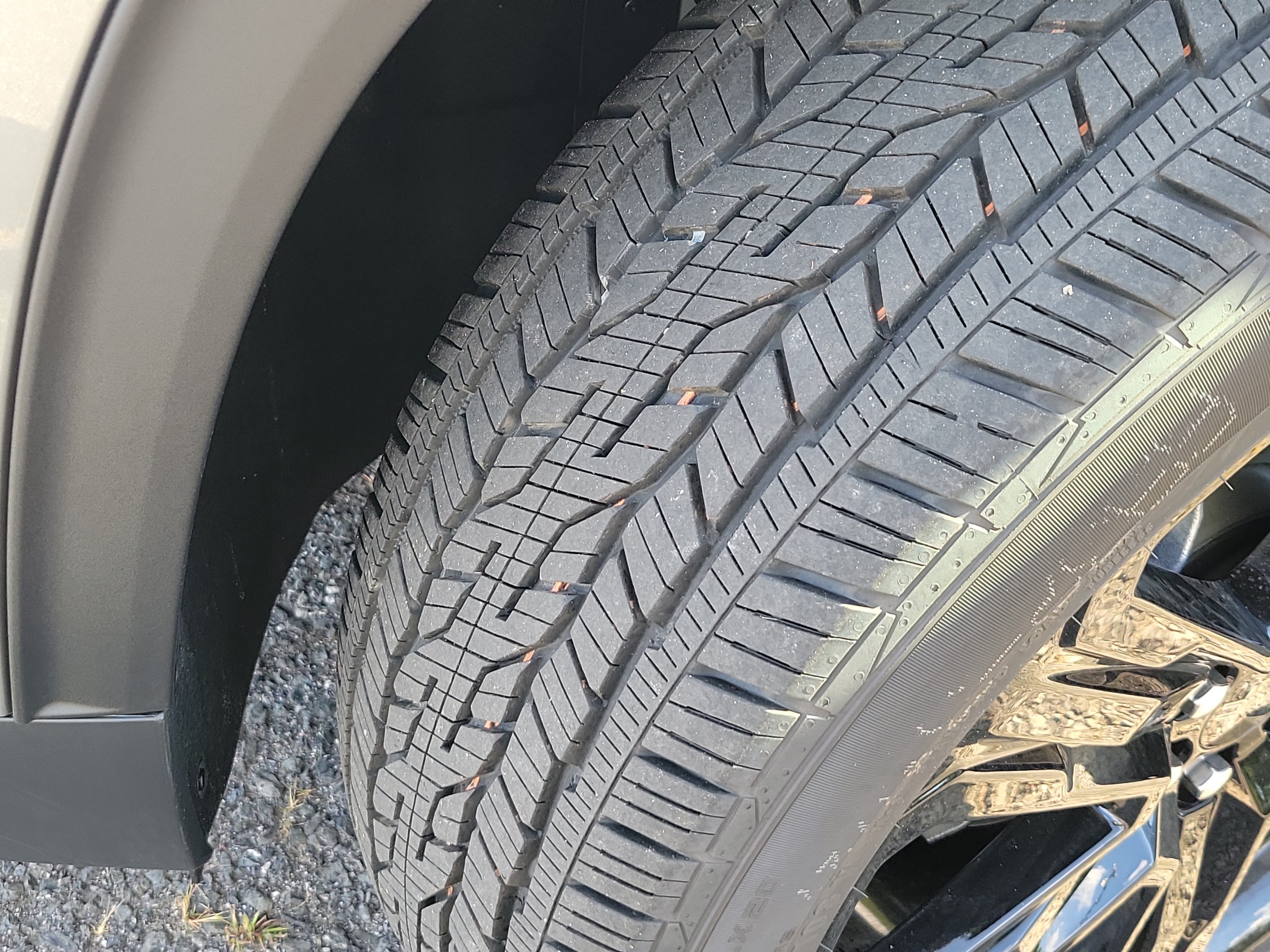 2027 GMC Acadia Elevation - Photo 12