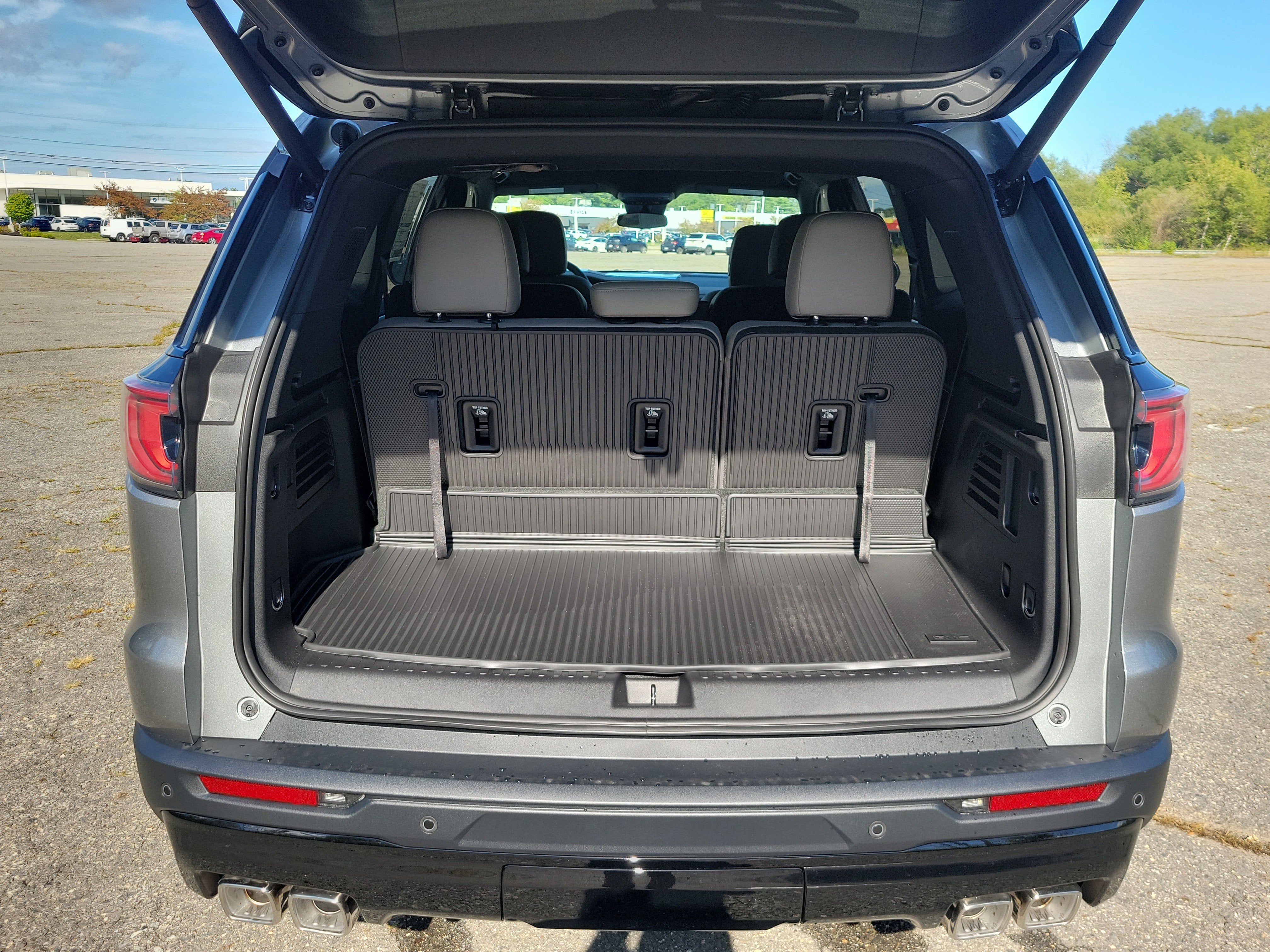 2027 GMC Acadia Elevation - Photo 16
