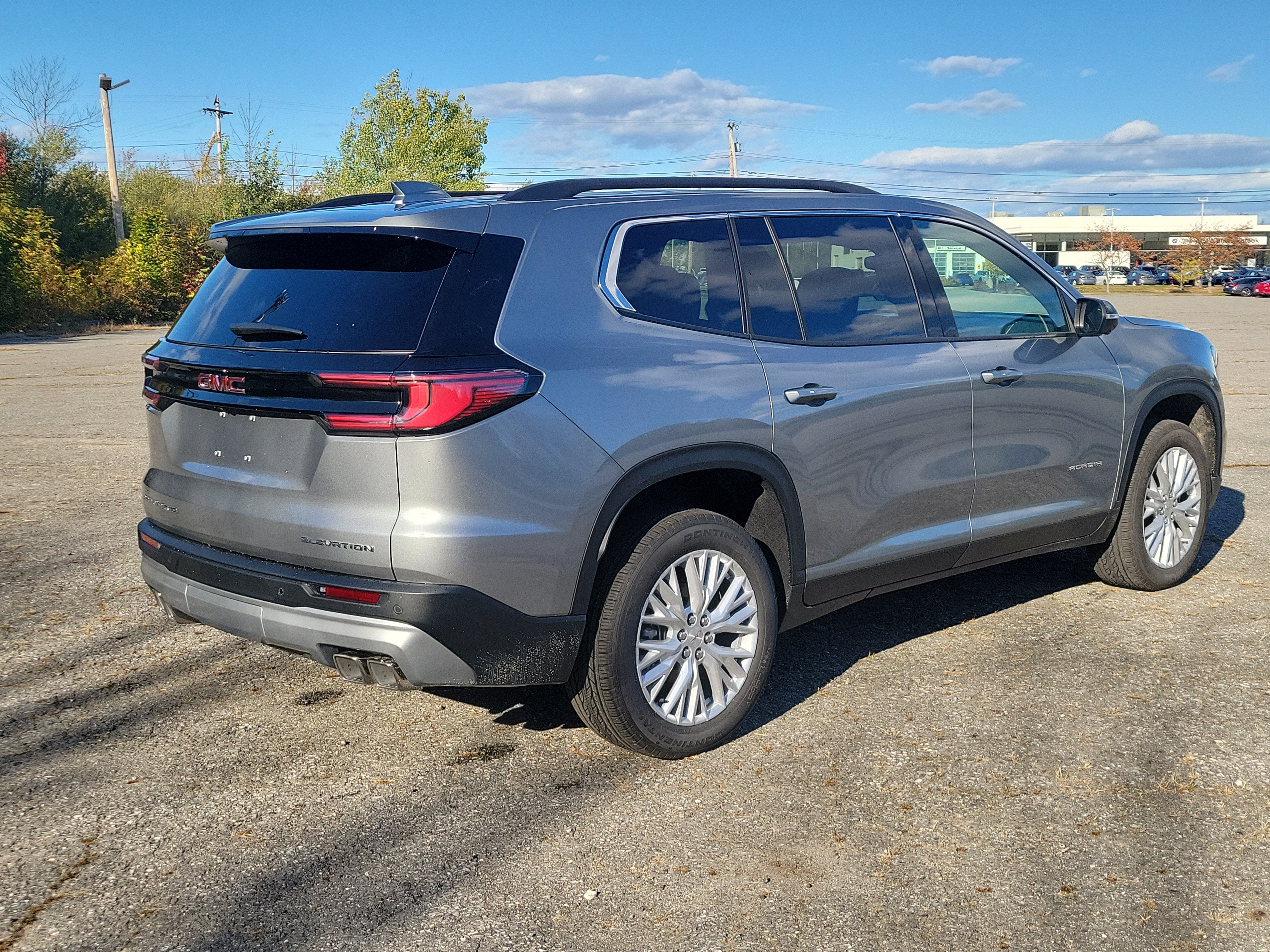 2027 GMC Acadia Elevation