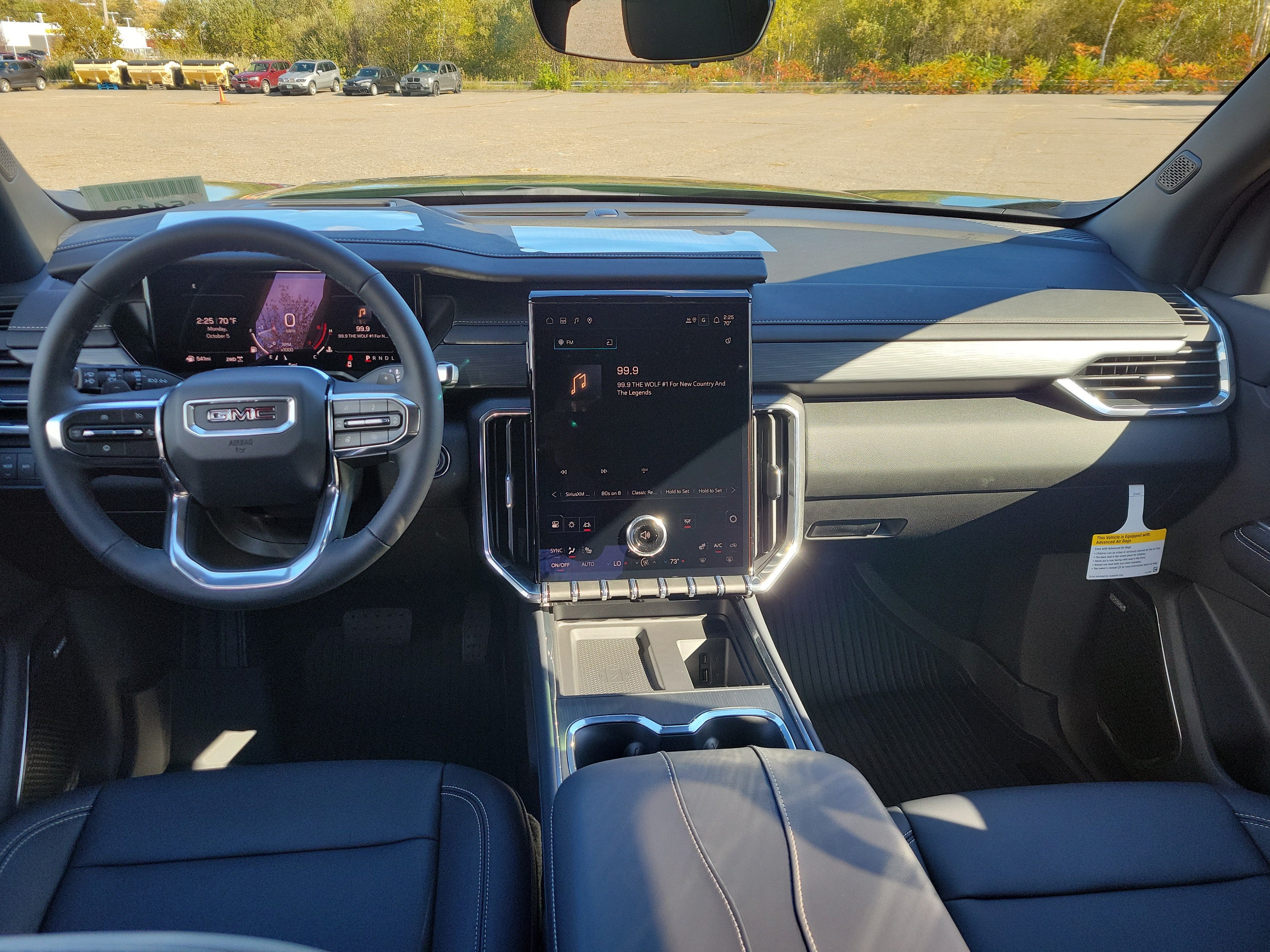 2027 GMC Acadia Elevation
