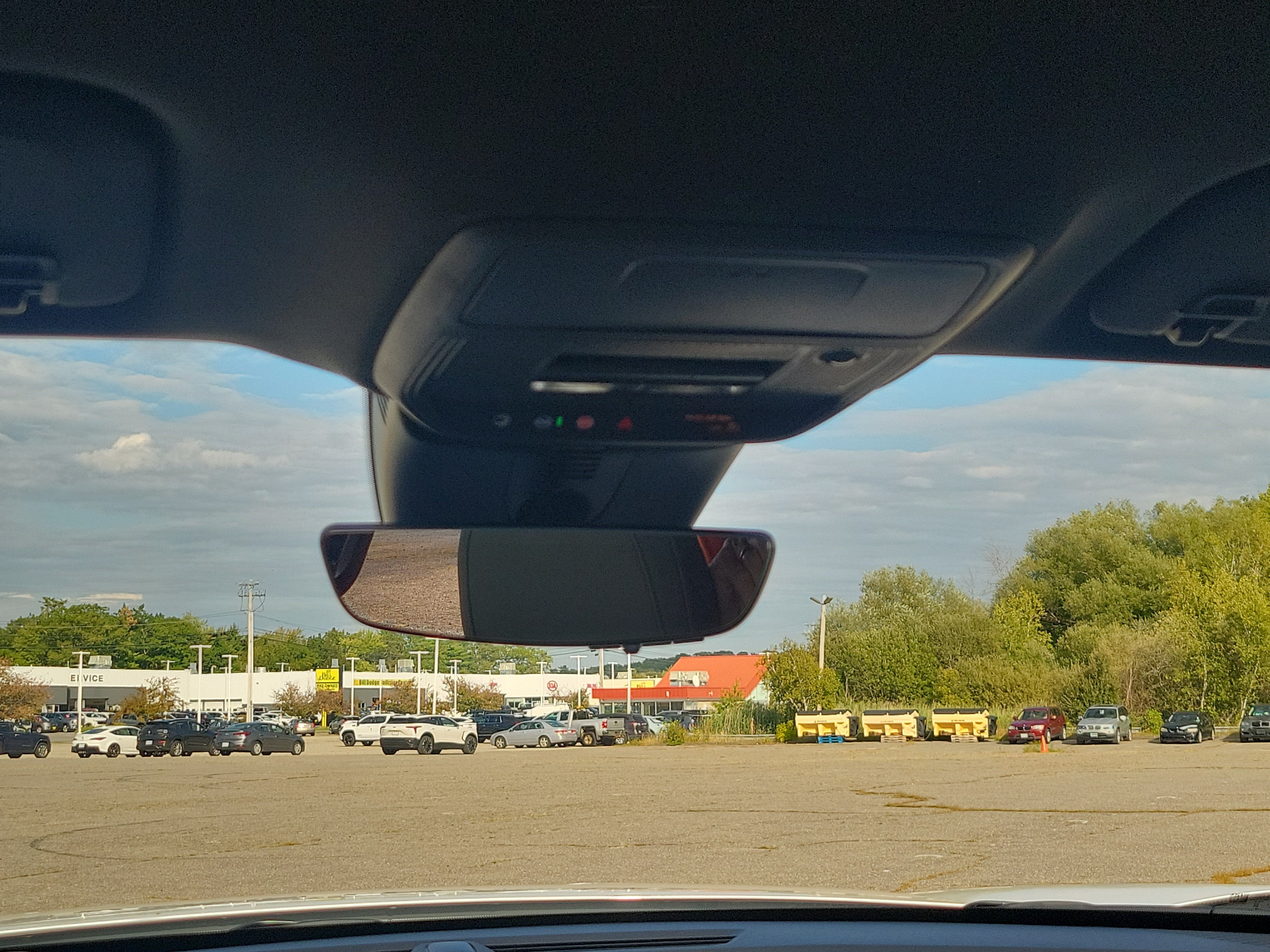 2027 GMC Acadia Elevation - Photo 26