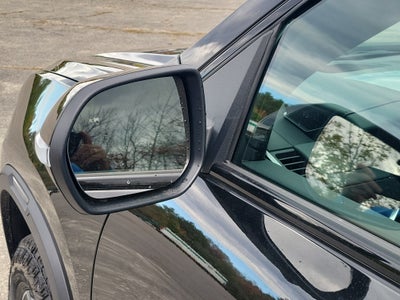 2027 GMC Acadia AT4