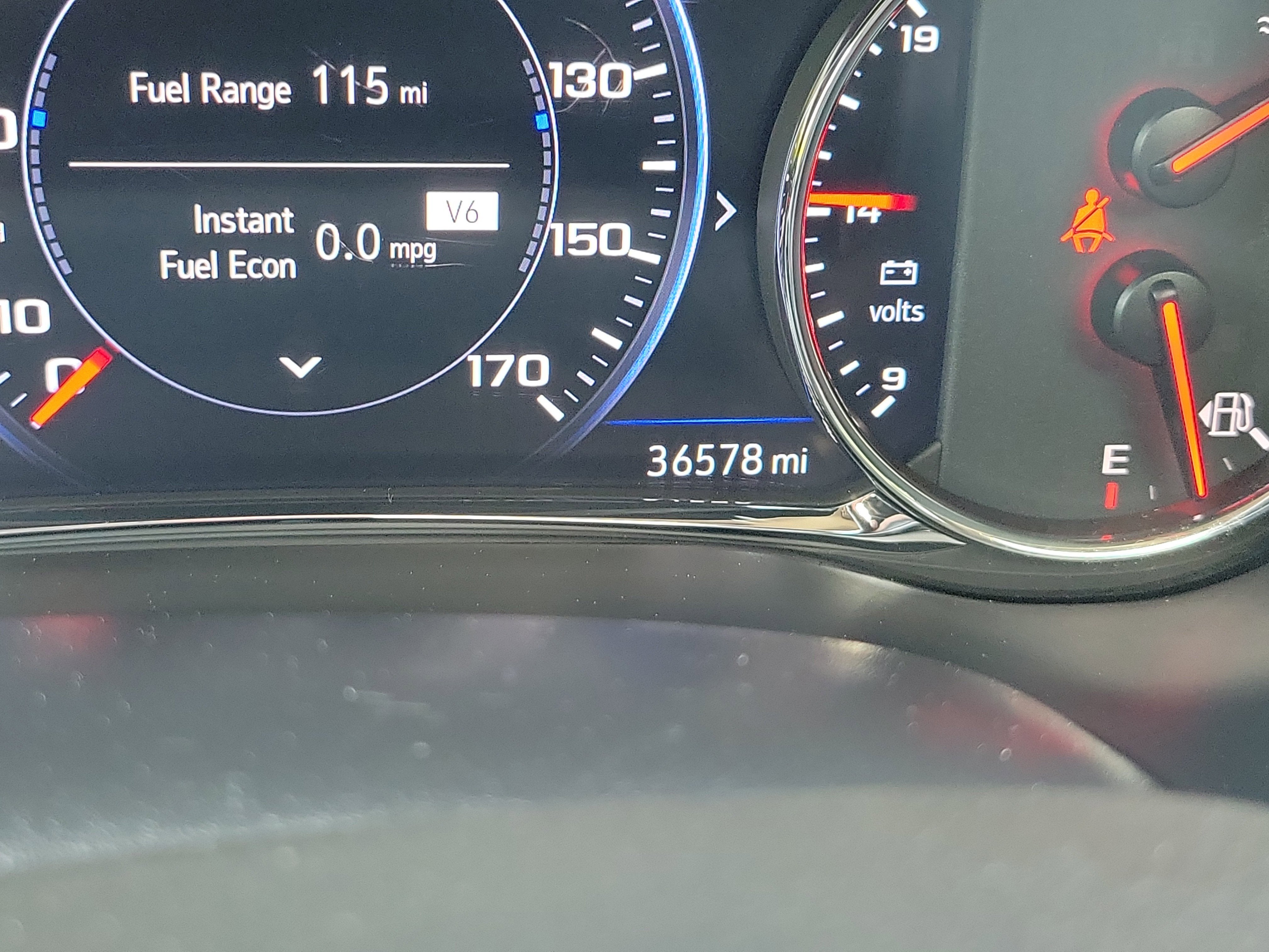 2022 GMC Acadia AT4