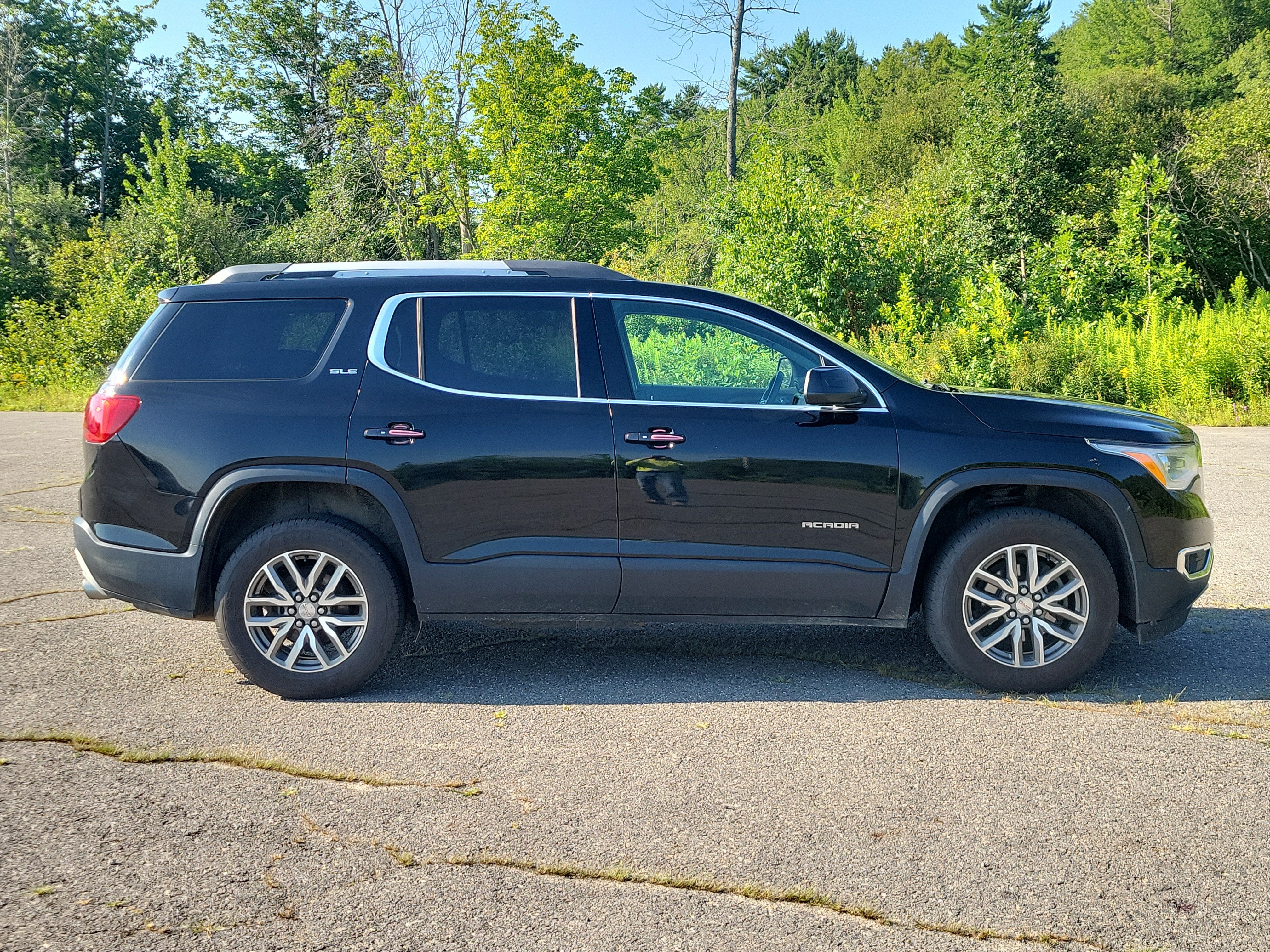 2019 GMC Acadia SLE