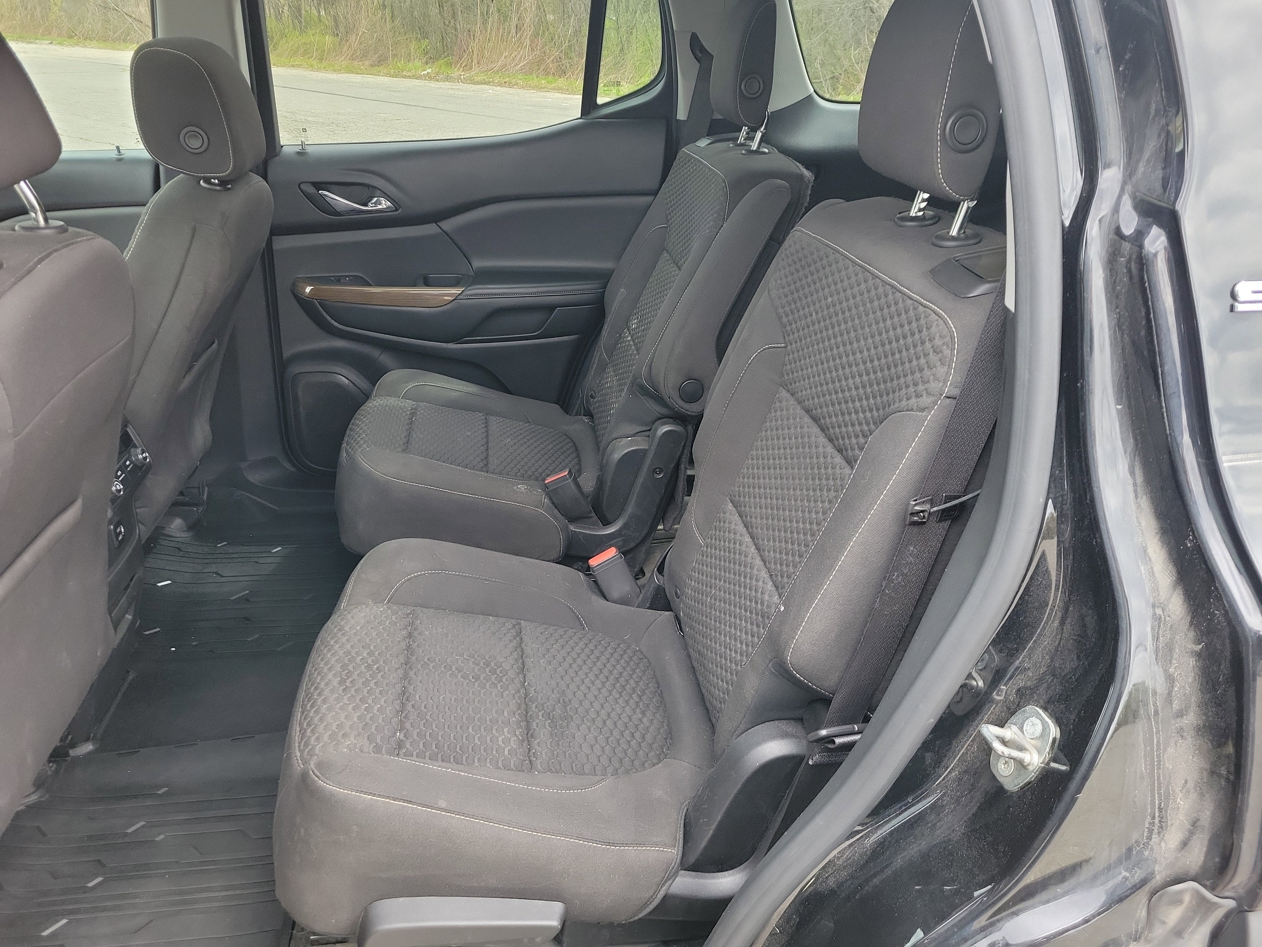 2017 GMC Acadia SLE