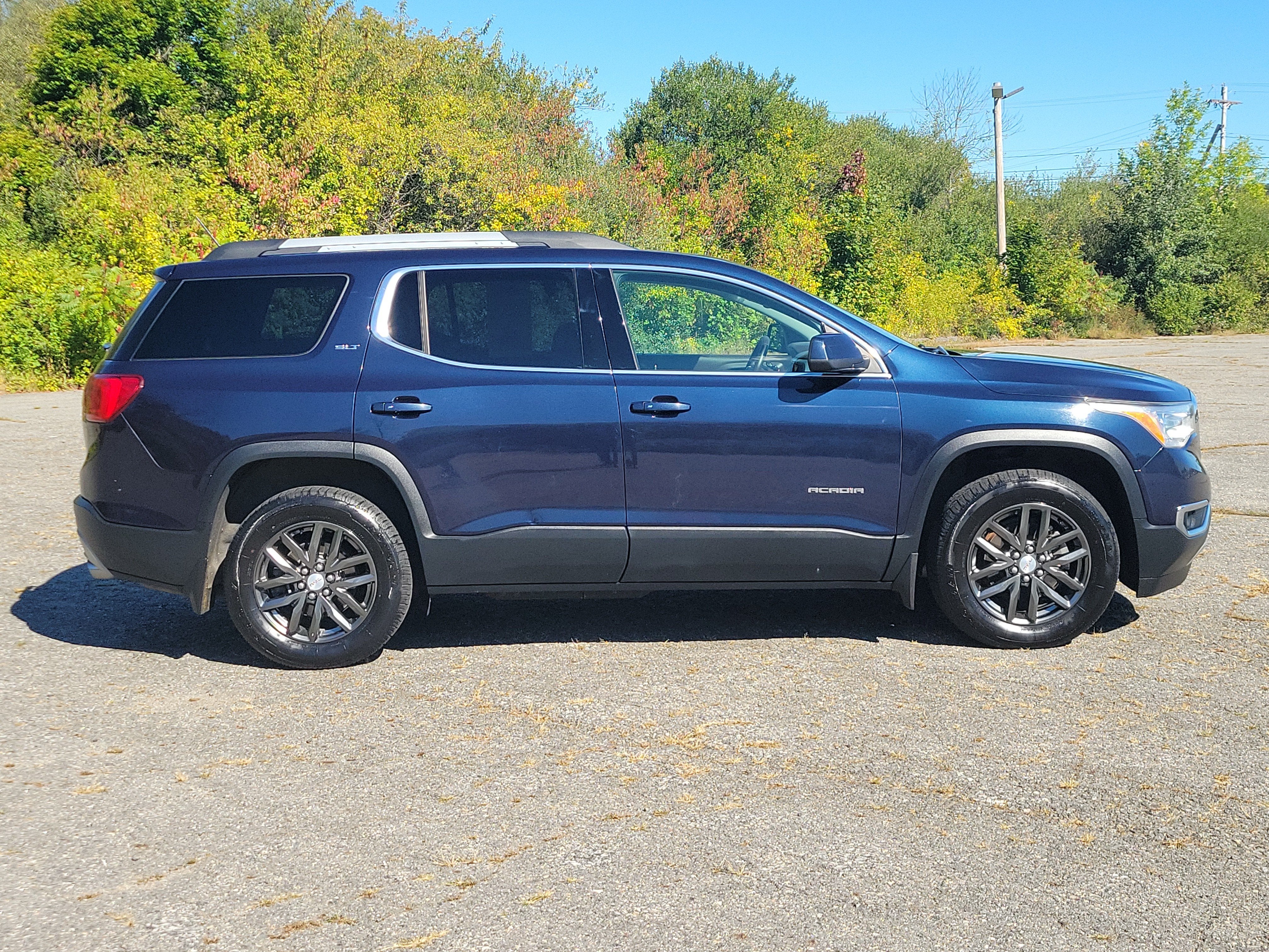 2017 GMC Acadia SLT