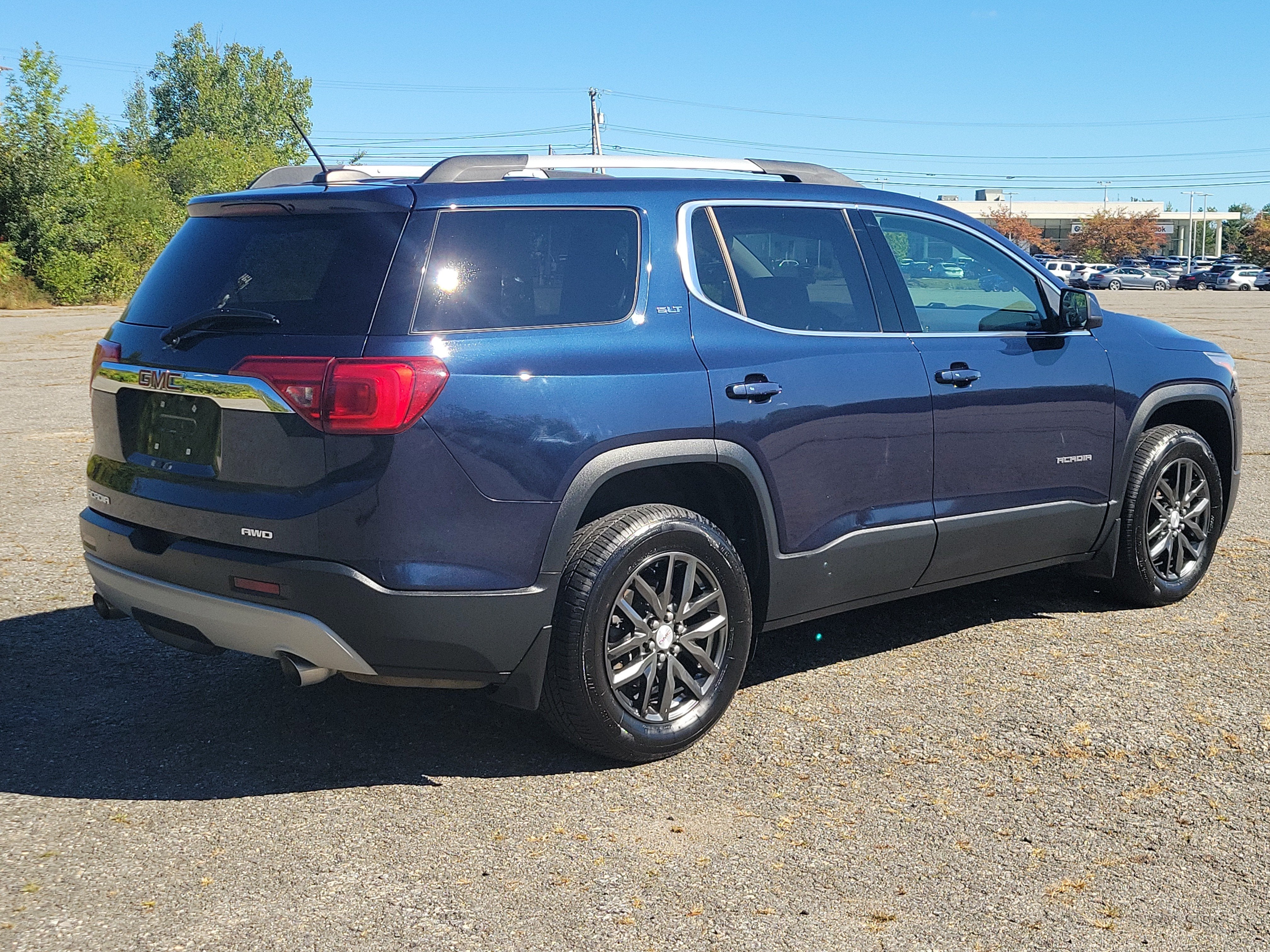 2017 GMC Acadia SLT