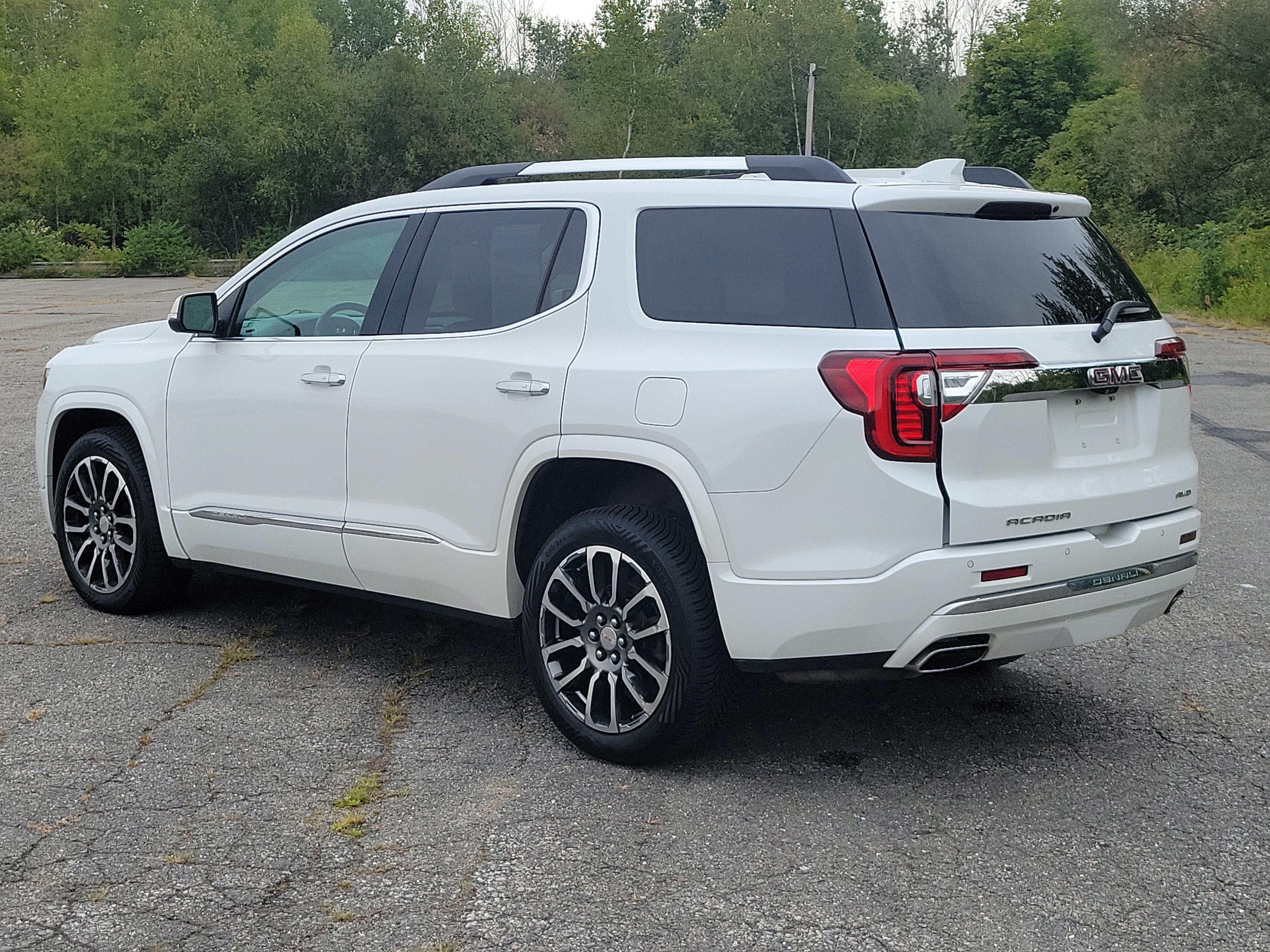 2020 GMC Acadia Denali