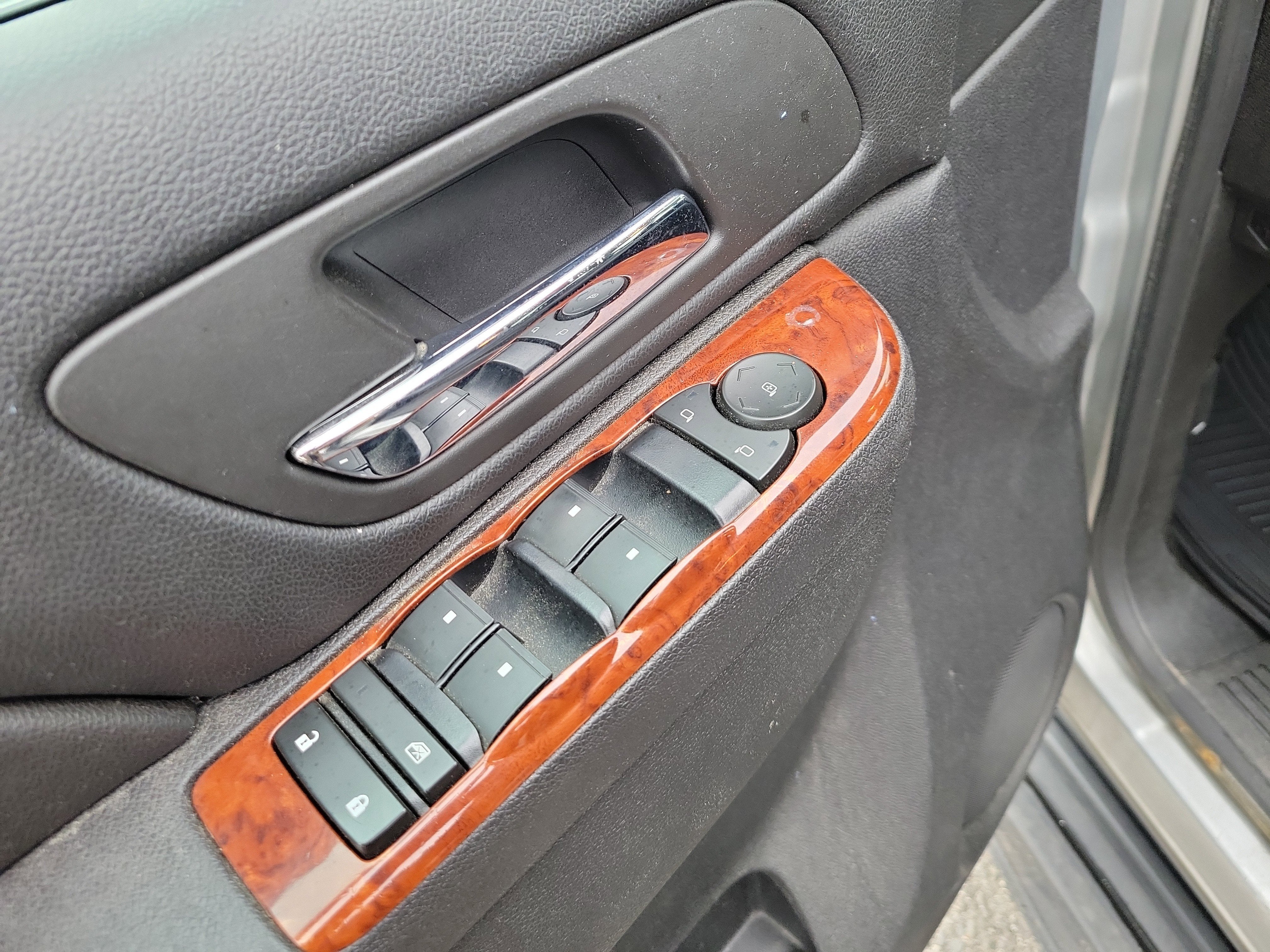 2013 GMC Yukon SLE