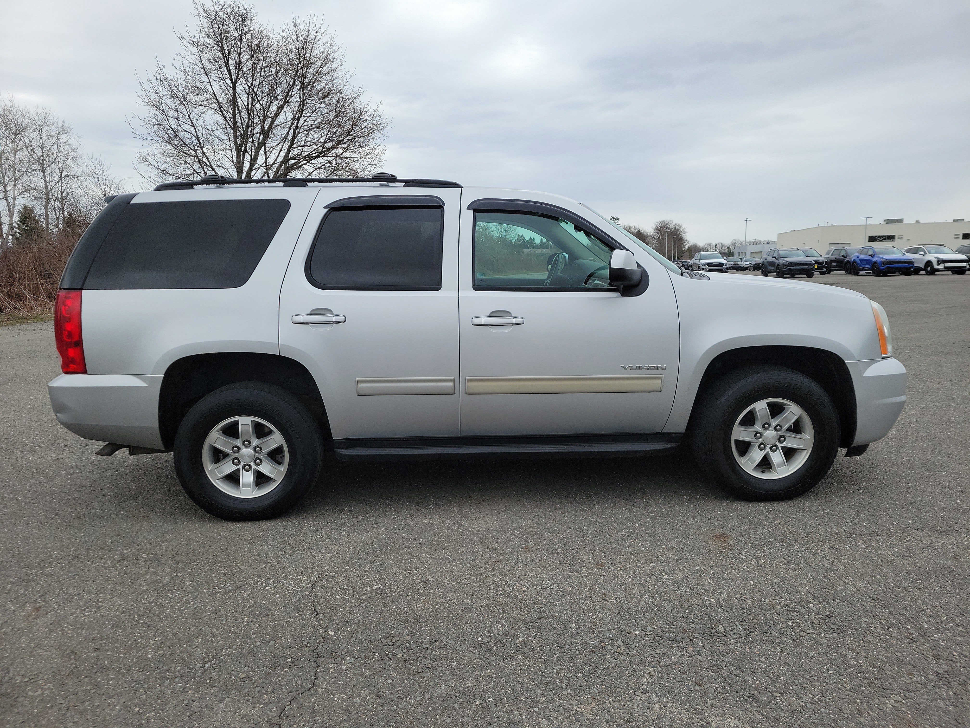 2013 GMC Yukon SLE