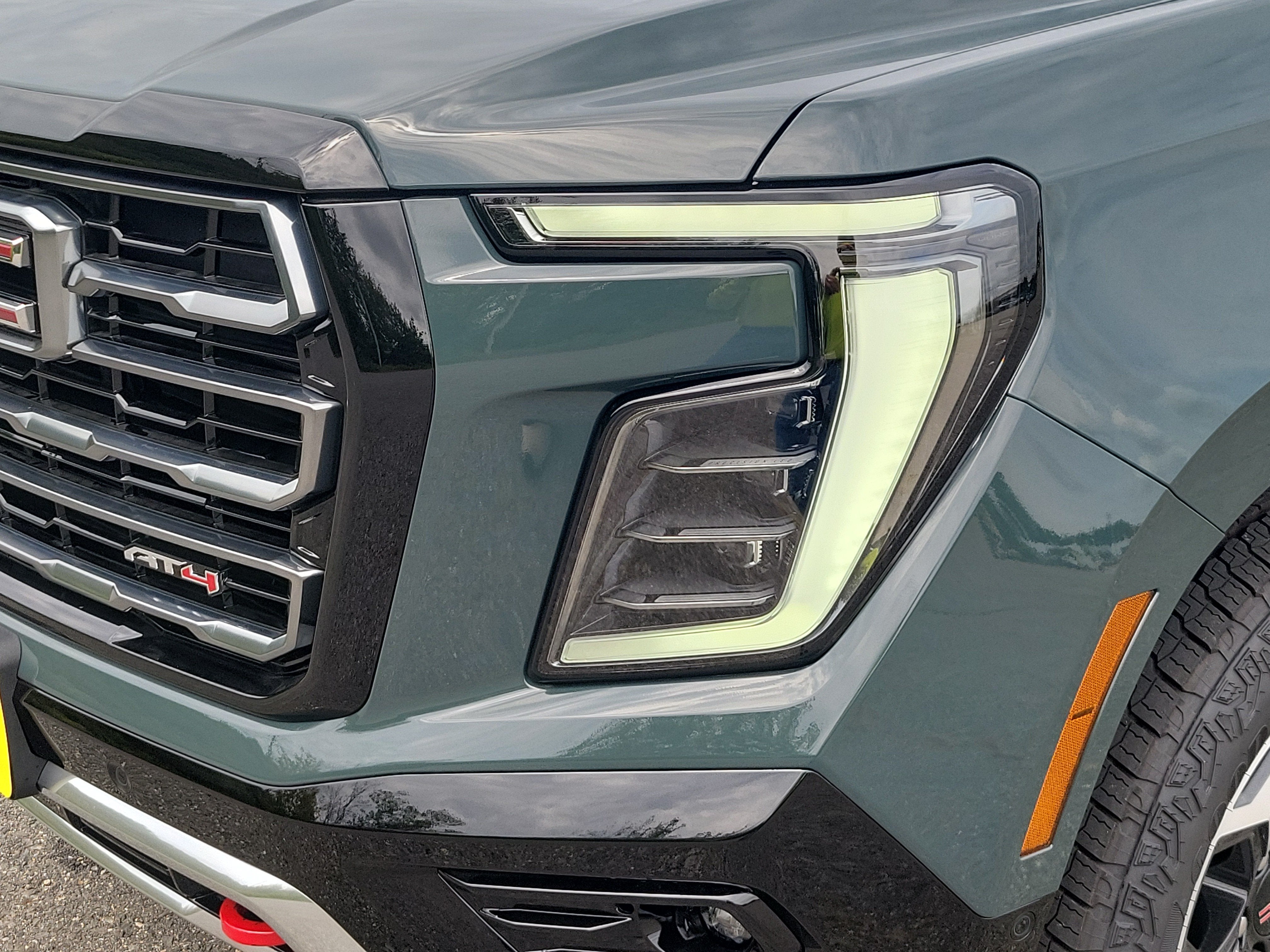 2026 GMC Yukon AT4