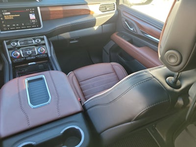2023 GMC Yukon Denali Ultimate