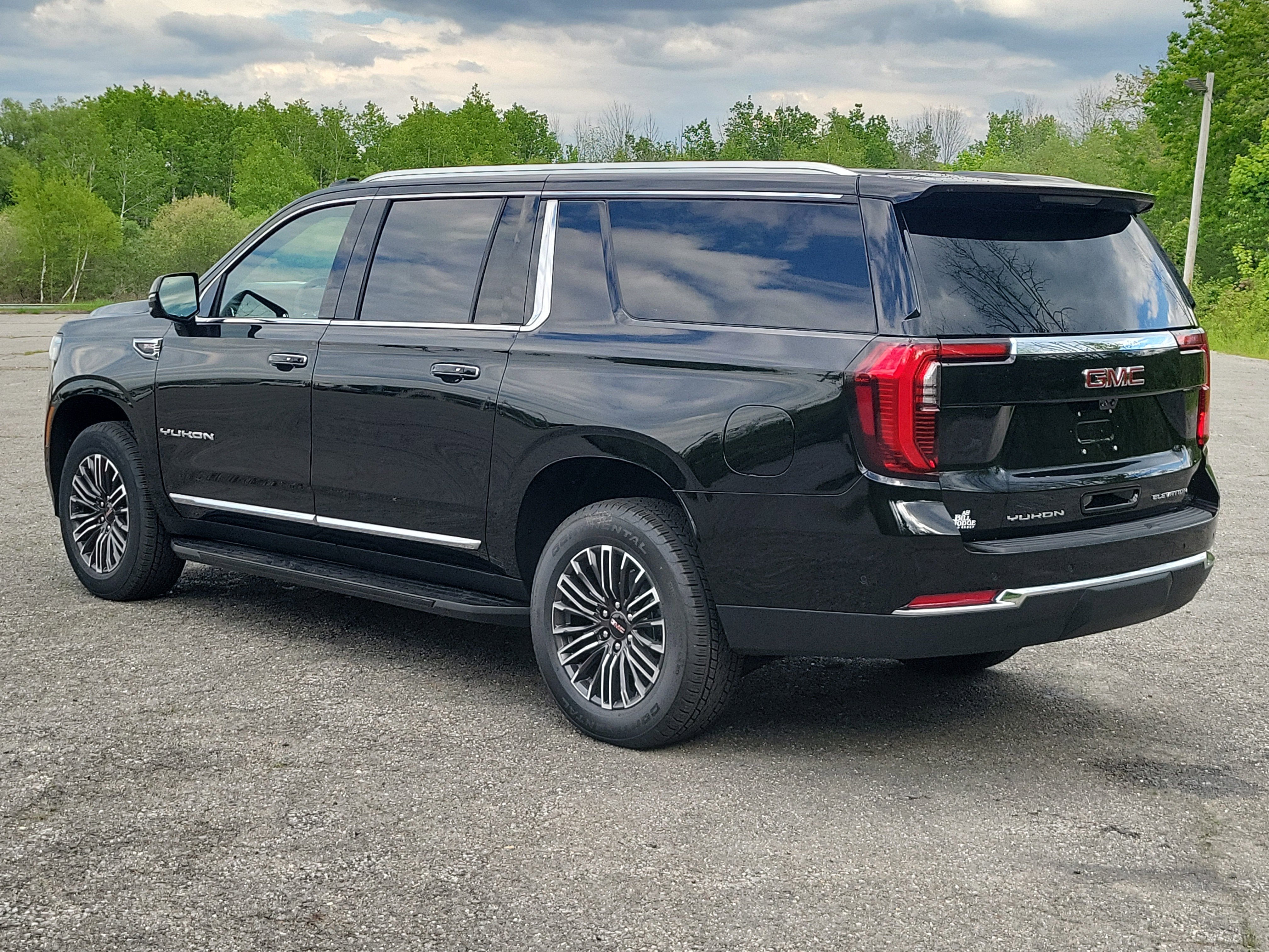 2026 GMC Yukon XL Elevation