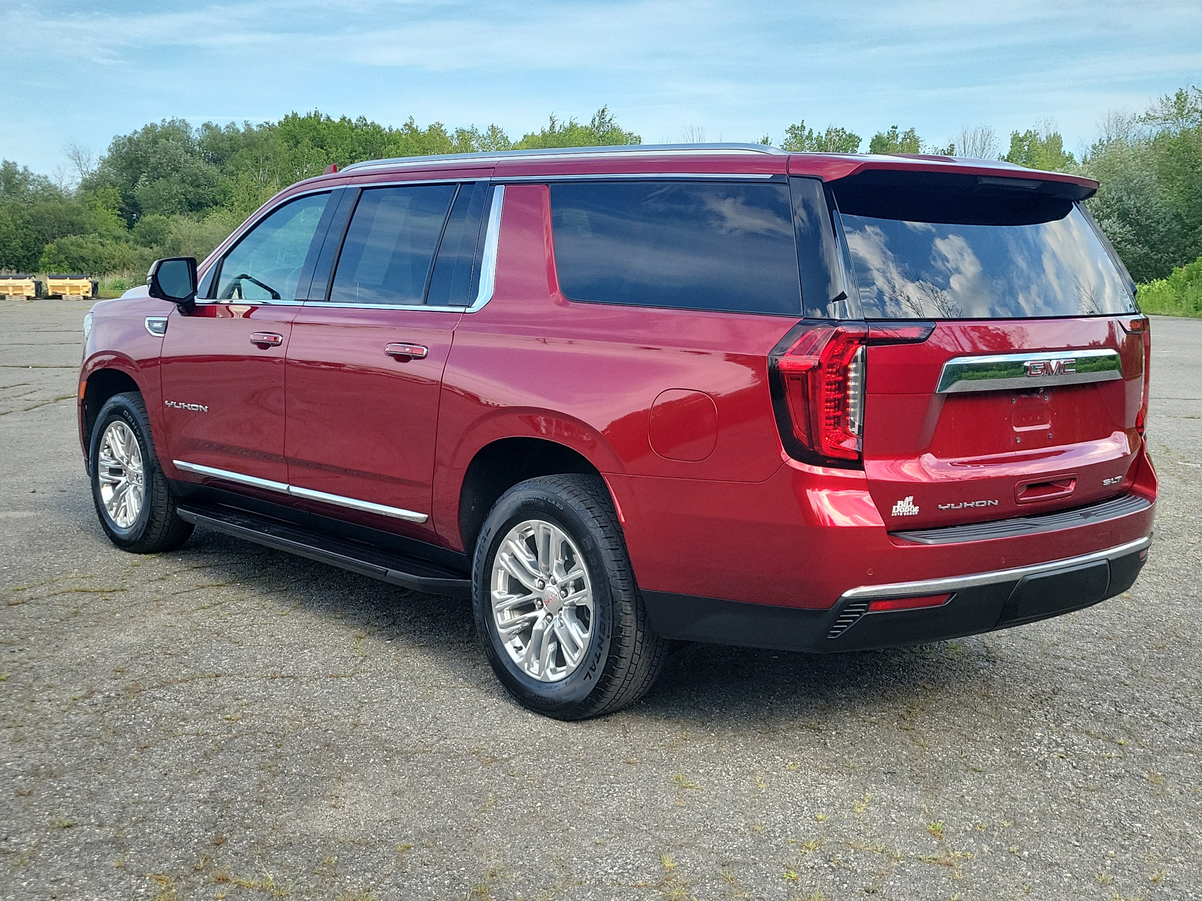 2024 GMC Yukon XL SLT