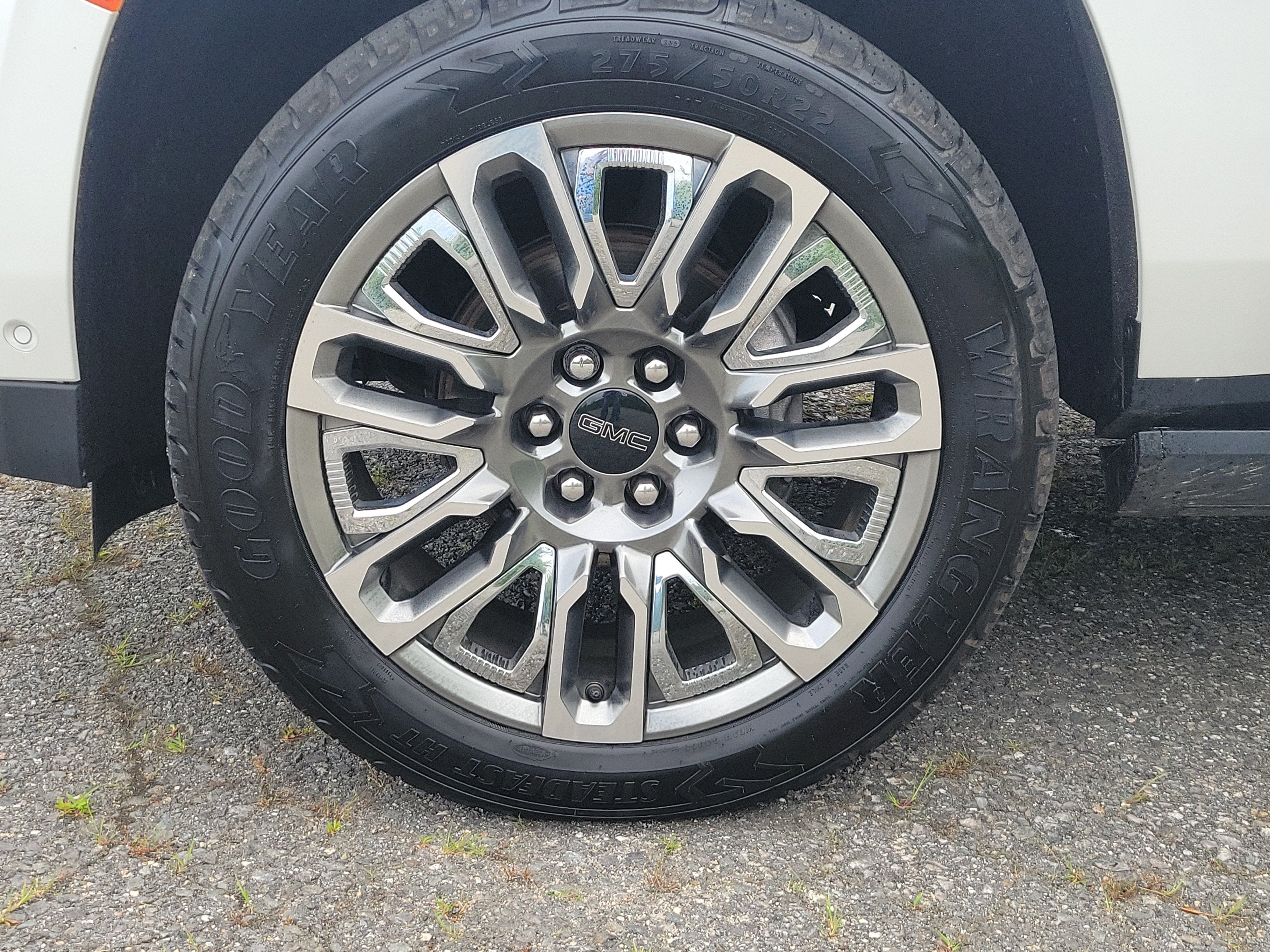 2023 GMC Yukon XL Denali Ultimate