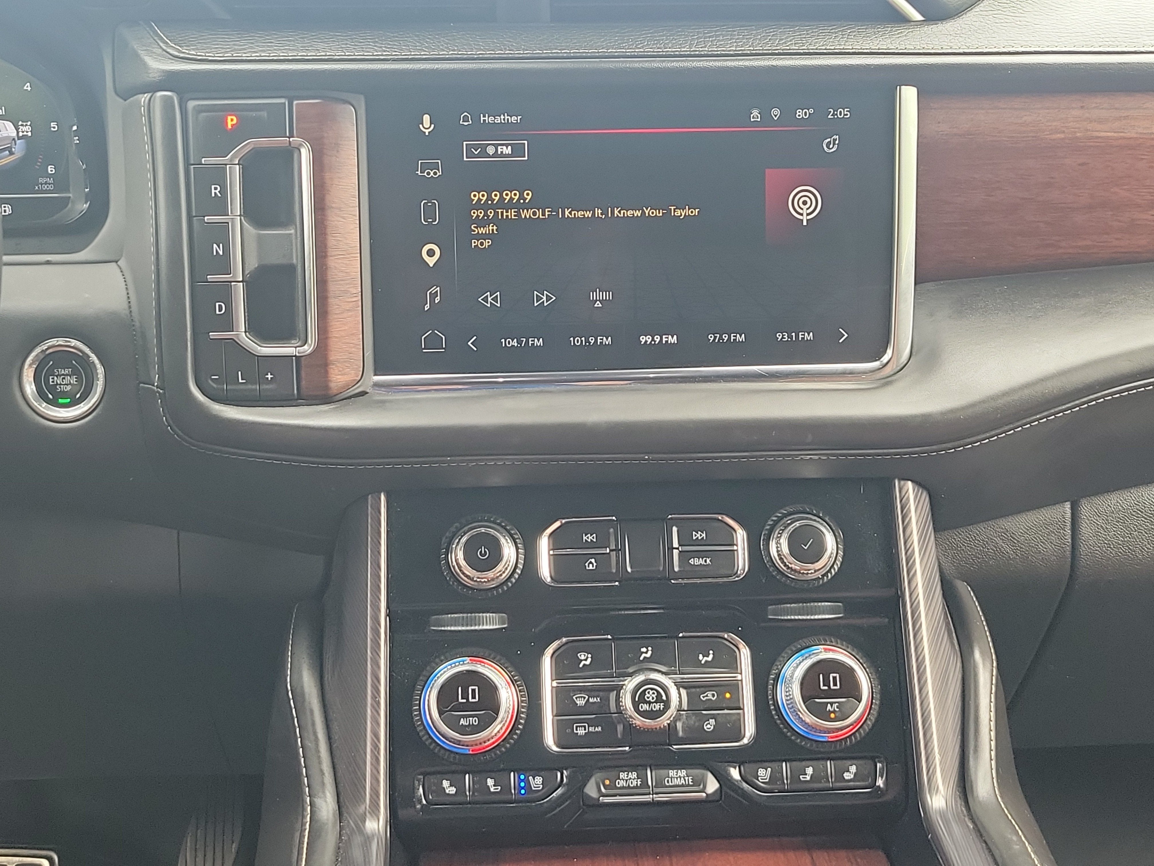 2023 GMC Yukon XL Denali Ultimate